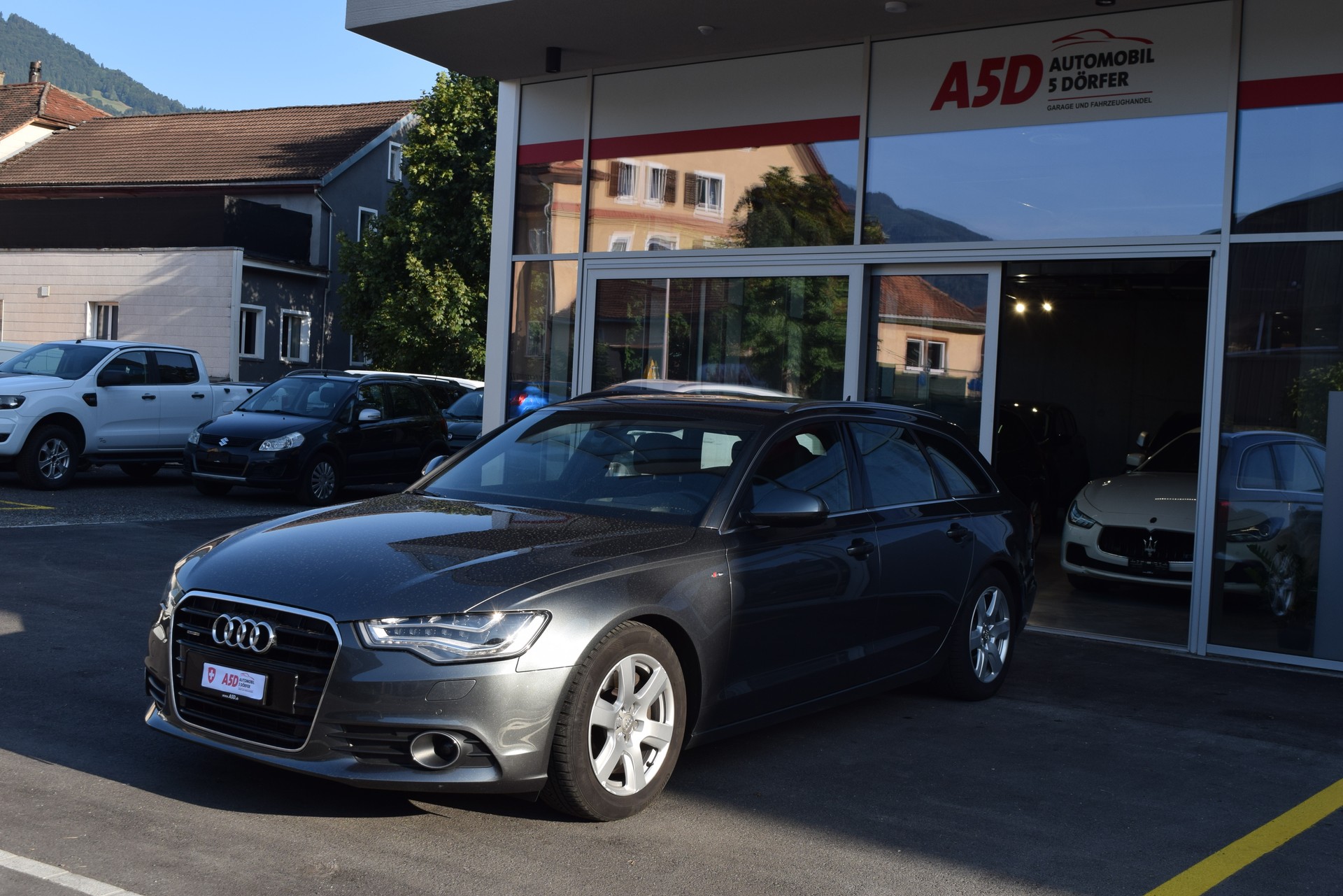 AUDI A6 Avant 3.0 TDI V6 quattro S-tronic-image-1