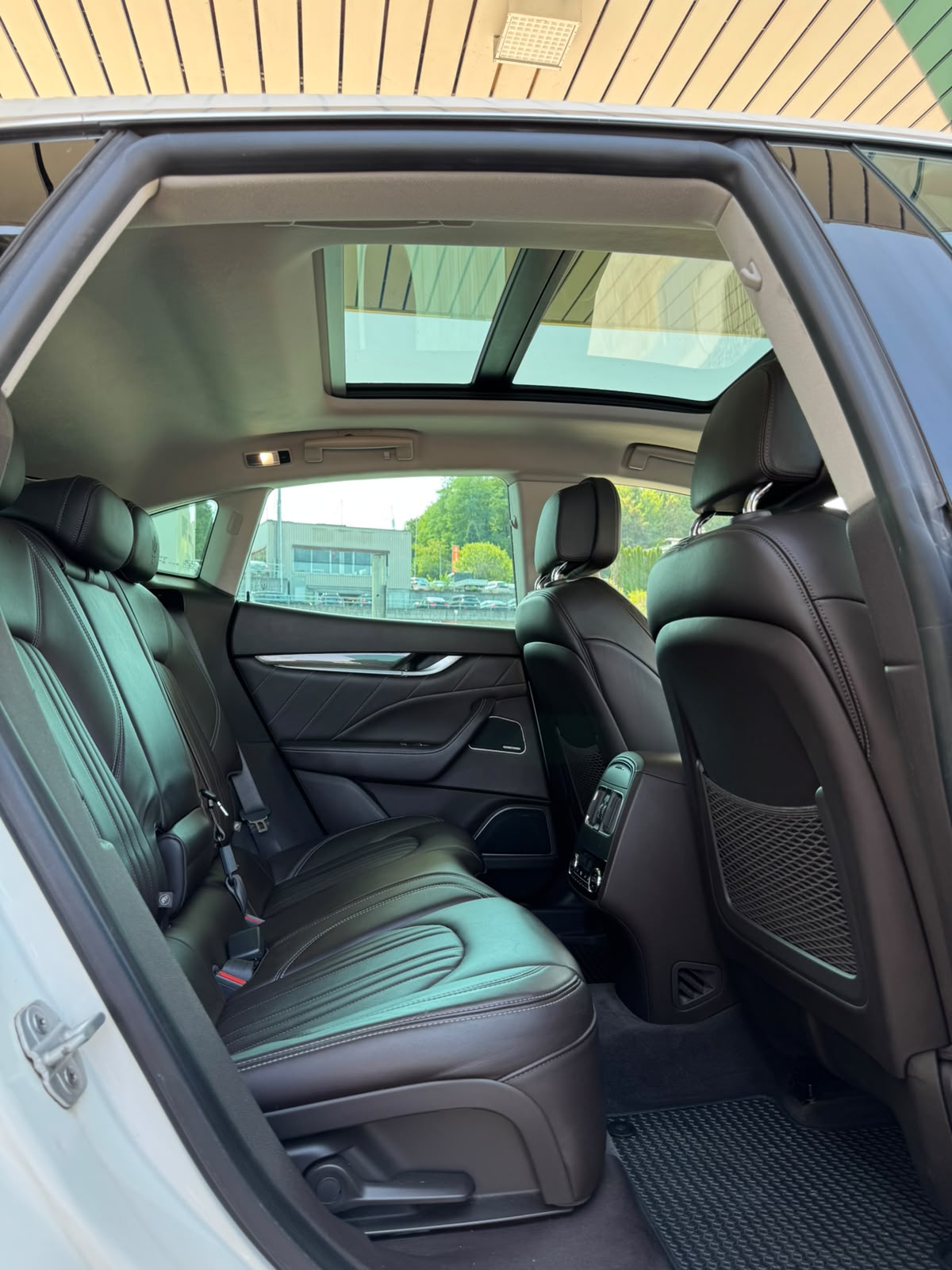 MASERATI Levante D 3.0V6 GranLusso-image-11