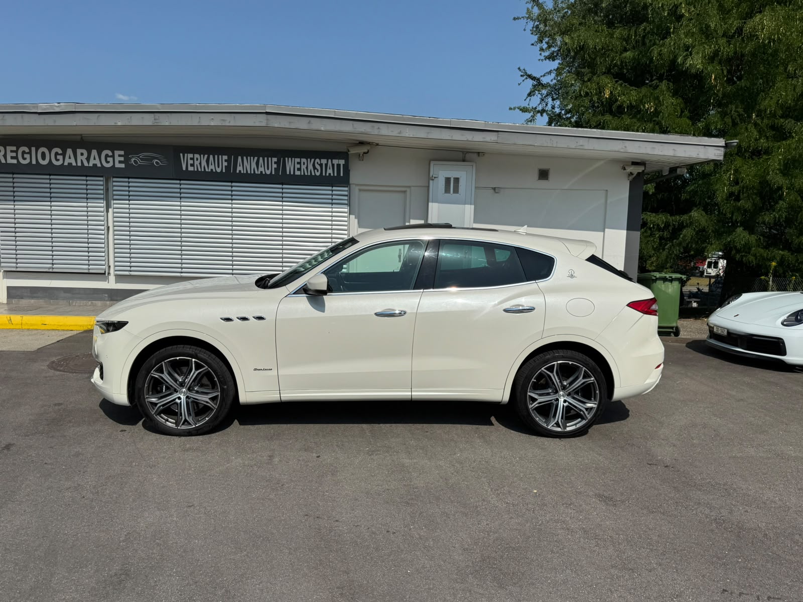 MASERATI Levante D 3.0V6 GranLusso-image-1
