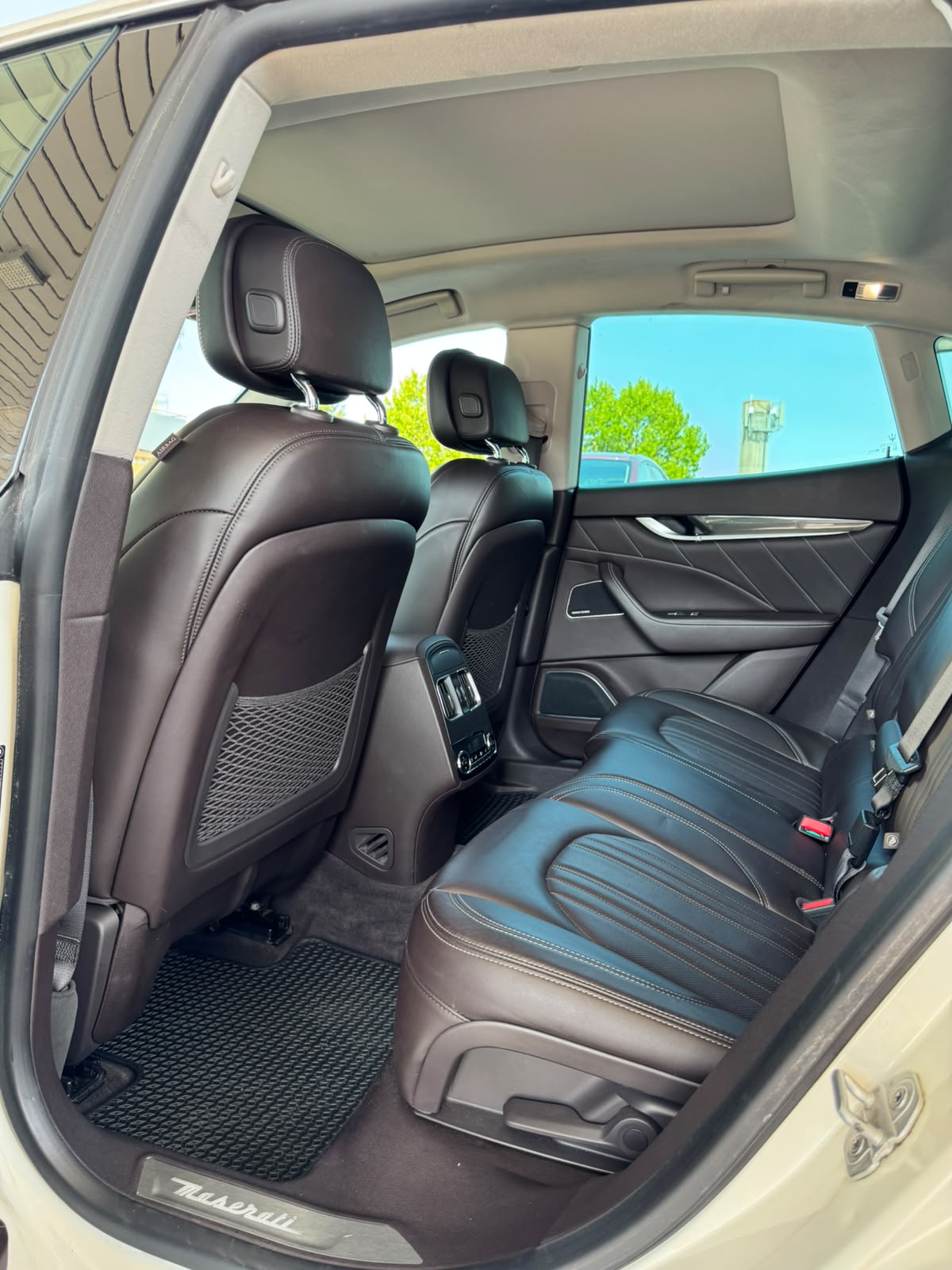 MASERATI Levante D 3.0V6 GranLusso-image-10