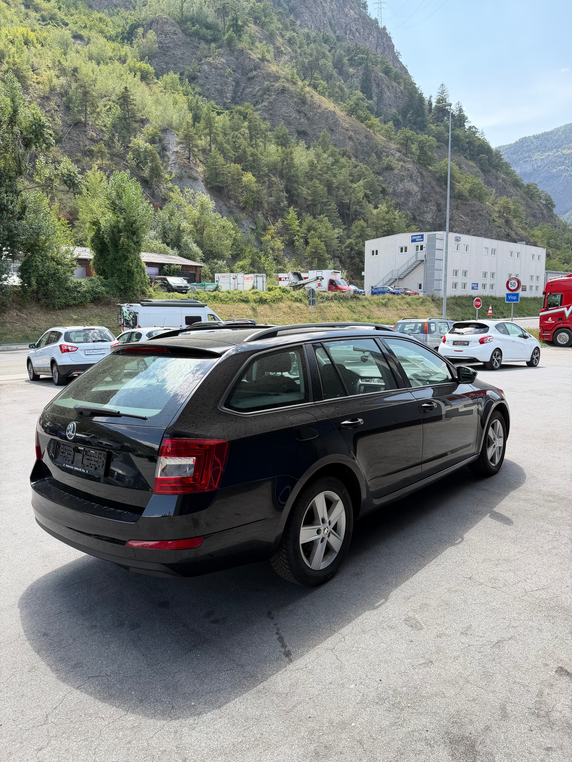 SKODA Octavia Combi 1.8 TSI Fresh 4x4 DSG-image-3