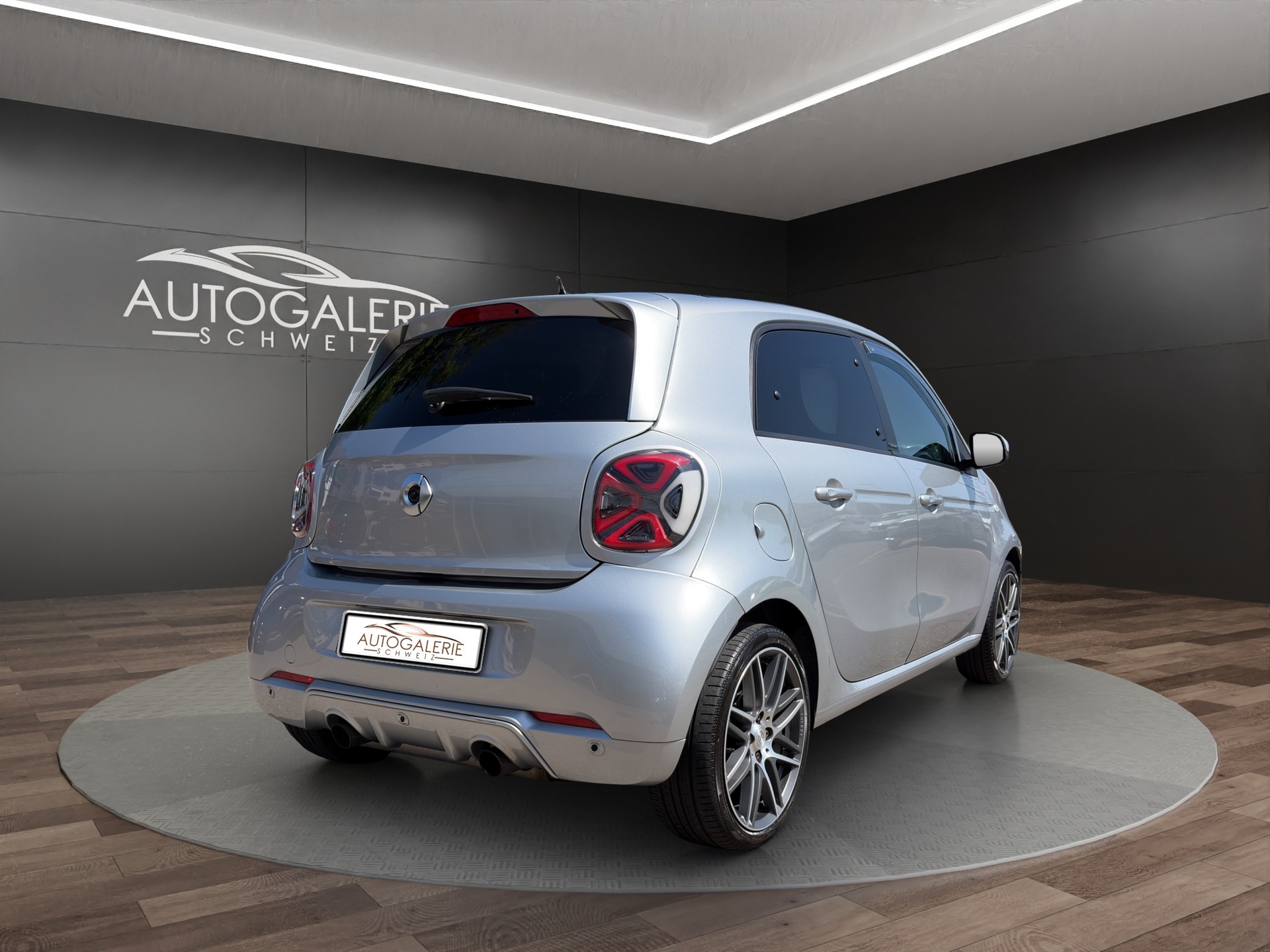 SMART forfour Brabus Xclusive twinamic | CH Fahrzeug | FALTDACH | Navigation | Cool&Media | DAB+ |-image-4