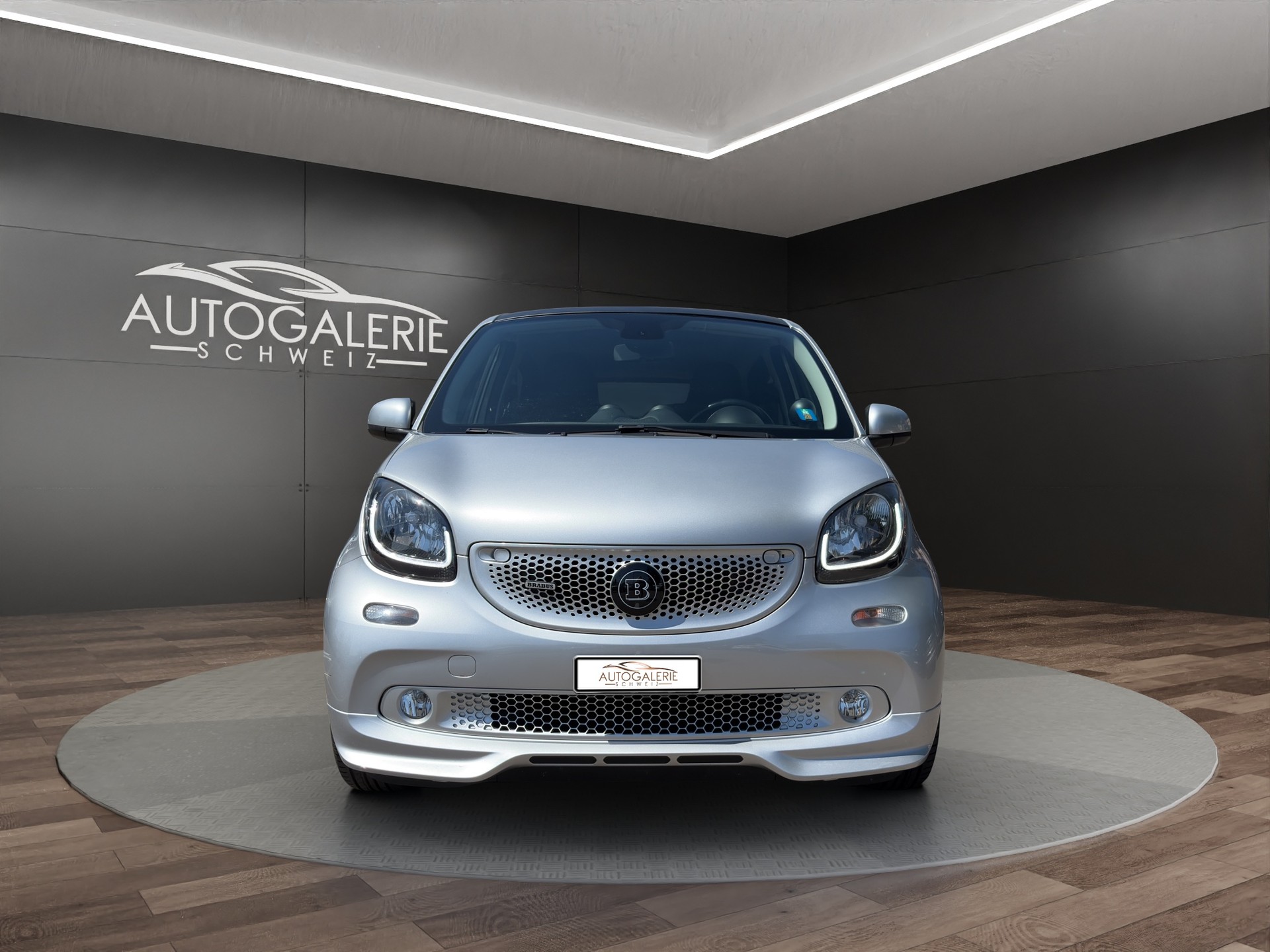 SMART forfour Brabus Xclusive twinamic | CH Fahrzeug | FALTDACH | Navigation | Cool&Media | DAB+ |-image-7