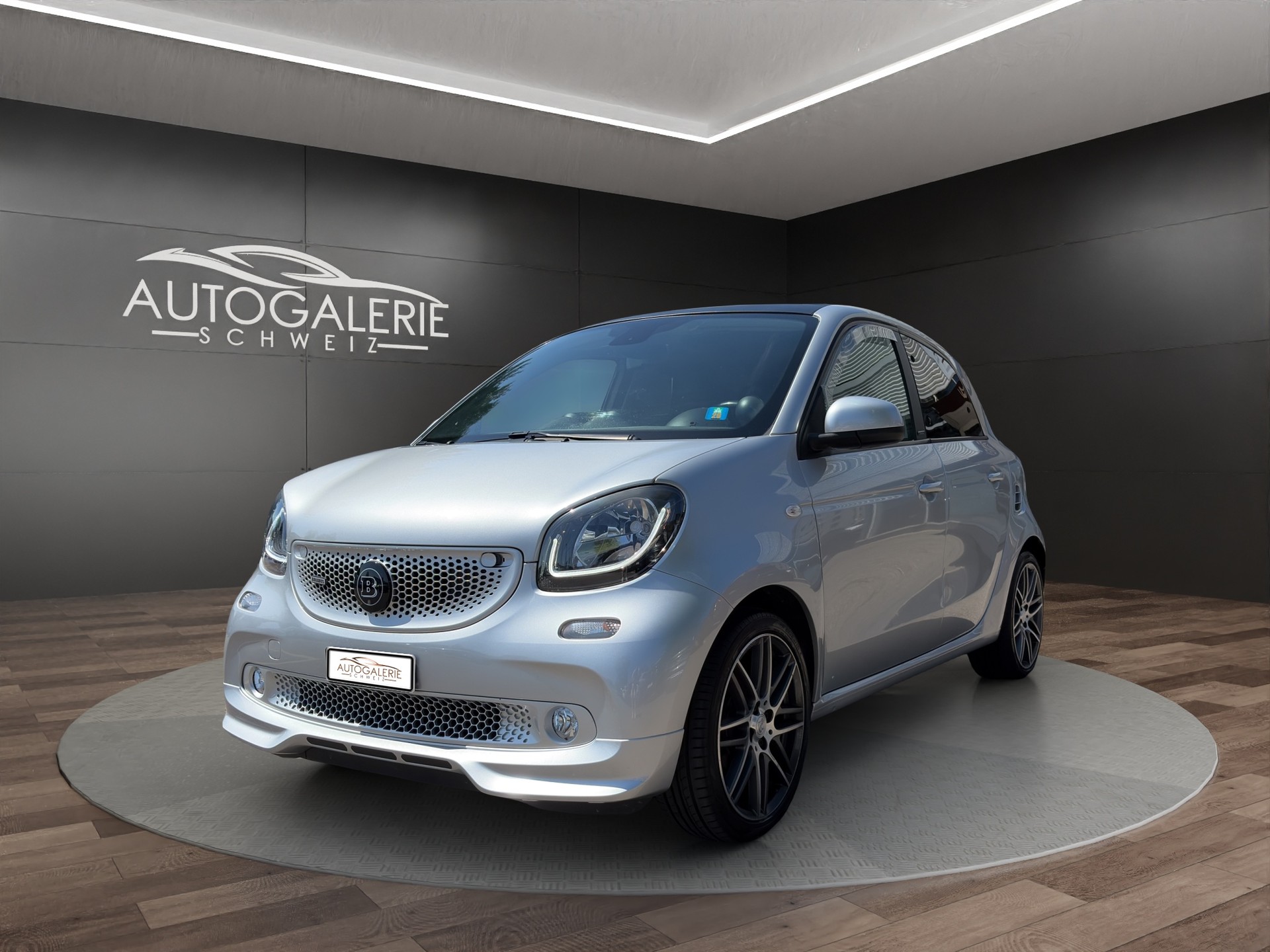 SMART forfour Brabus Xclusive twinamic | CH Fahrzeug | FALTDACH | Navigation | Cool&Media | DAB+ |-image-0