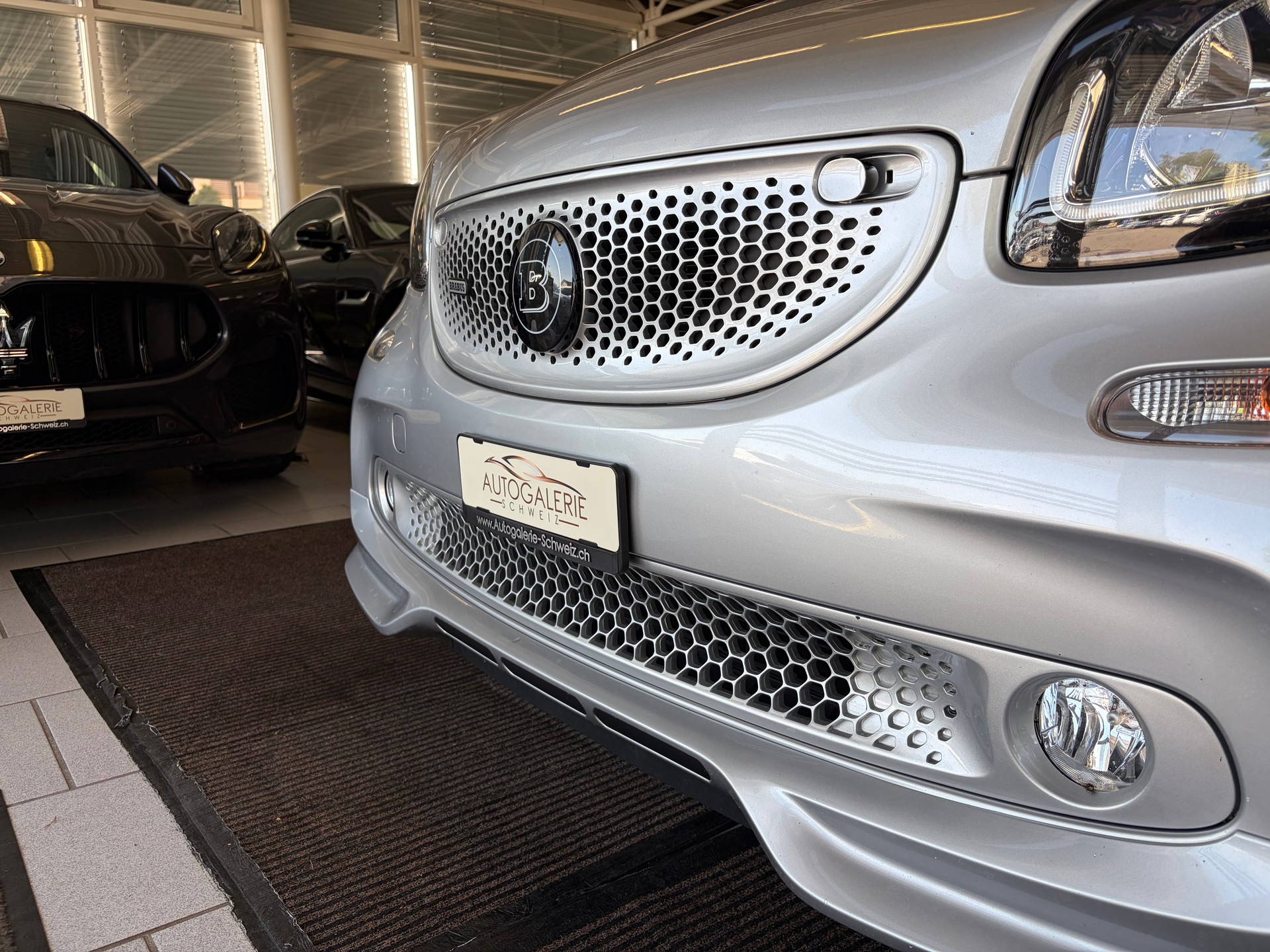 SMART forfour Brabus Xclusive twinamic | CH Fahrzeug | FALTDACH | Navigation | Cool&Media | DAB+ |-image-37