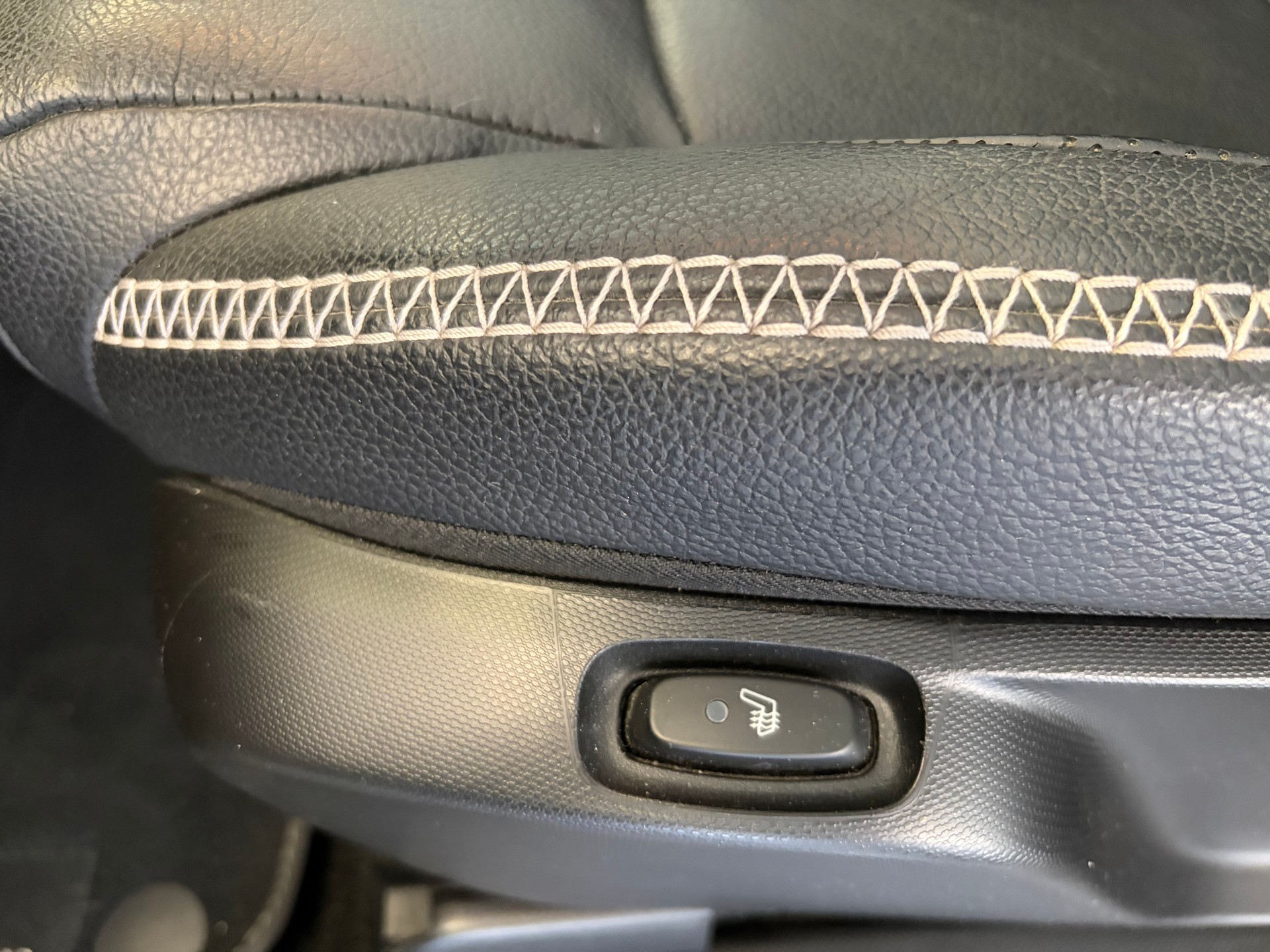 SMART forfour Brabus Xclusive twinamic | CH Fahrzeug | FALTDACH | Navigation | Cool&Media | DAB+ |-image-24