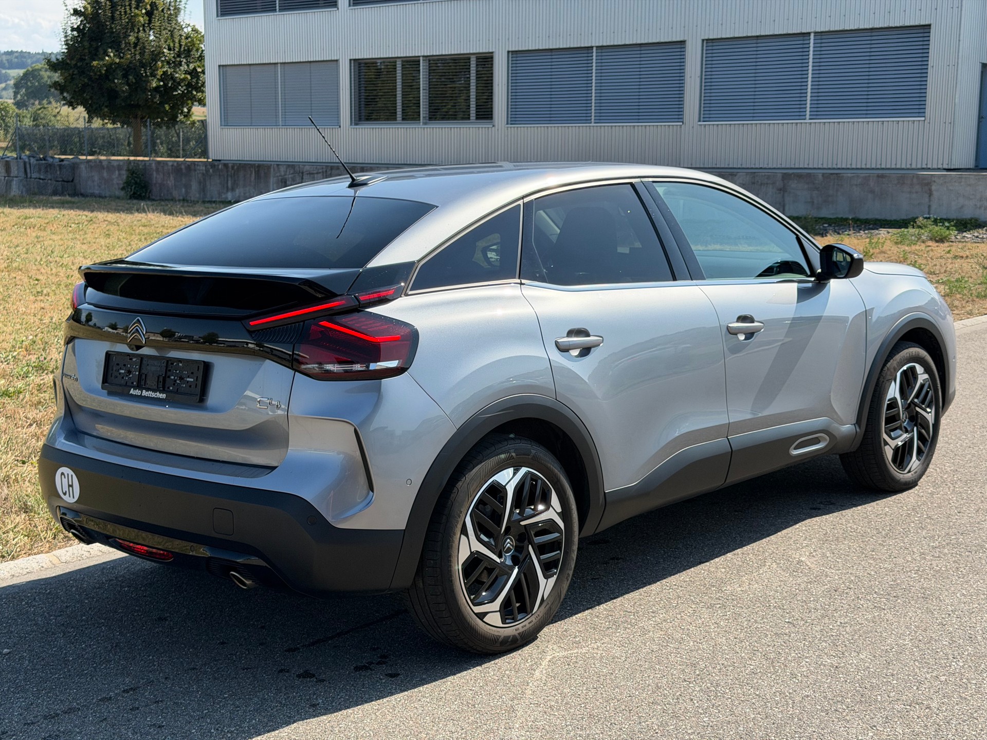 CITROEN C4 1.2 Pure Tech Feel EAT8-image-6