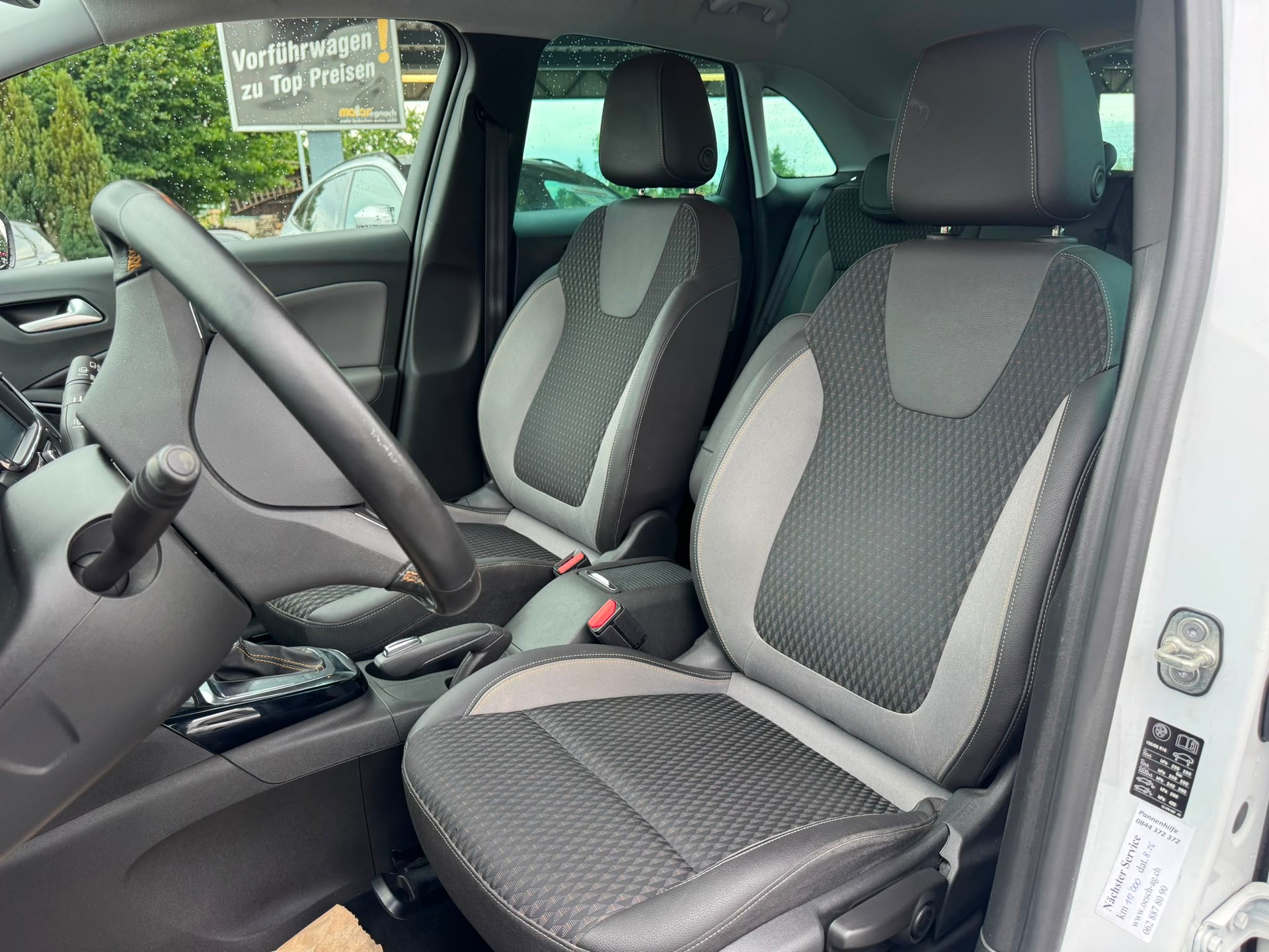 OPEL Crossland X 1.2i TP Excellence Automatik-image-13