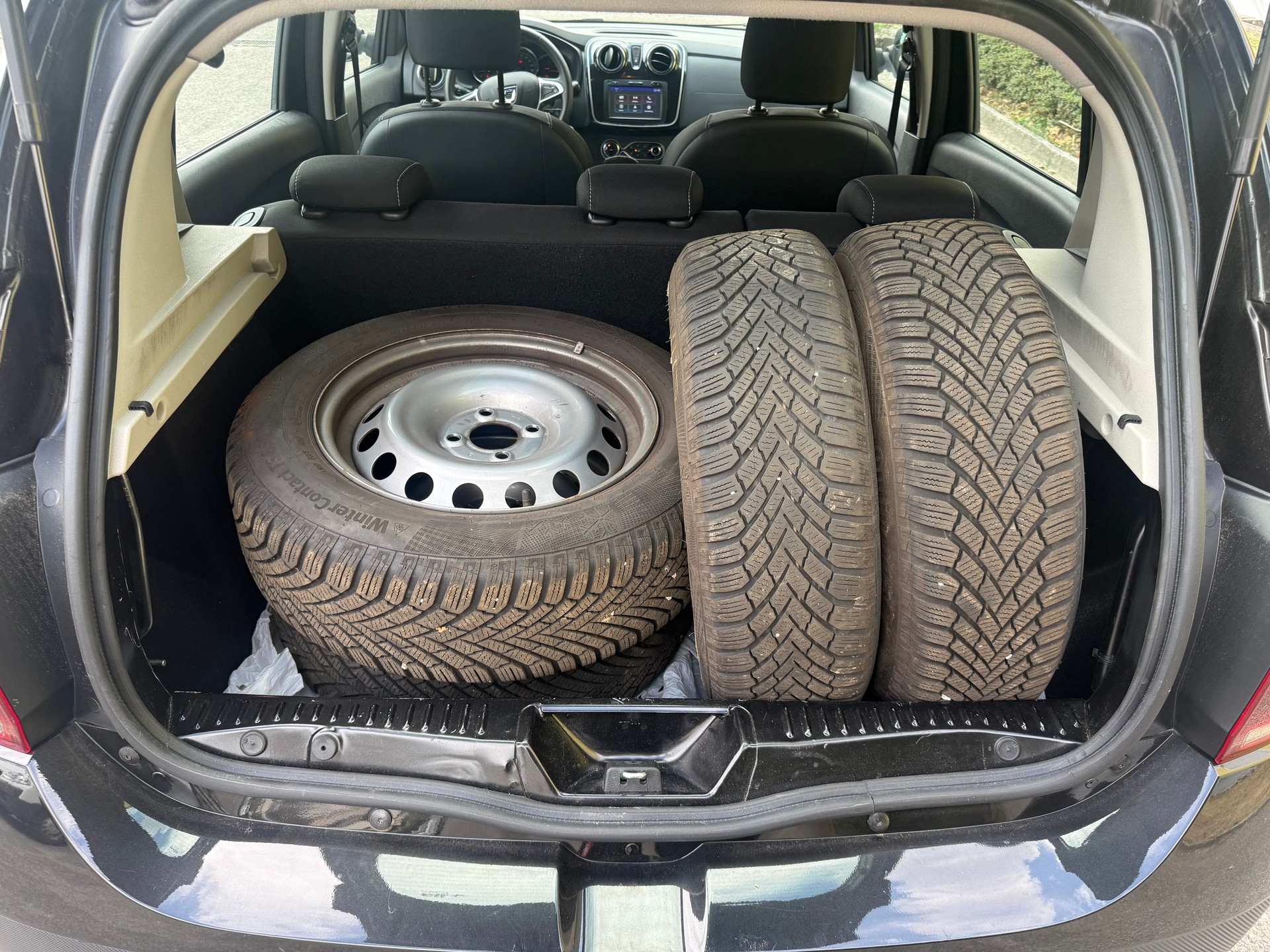 DACIA Sandero Tce 90 Stepway Automatic-image-11