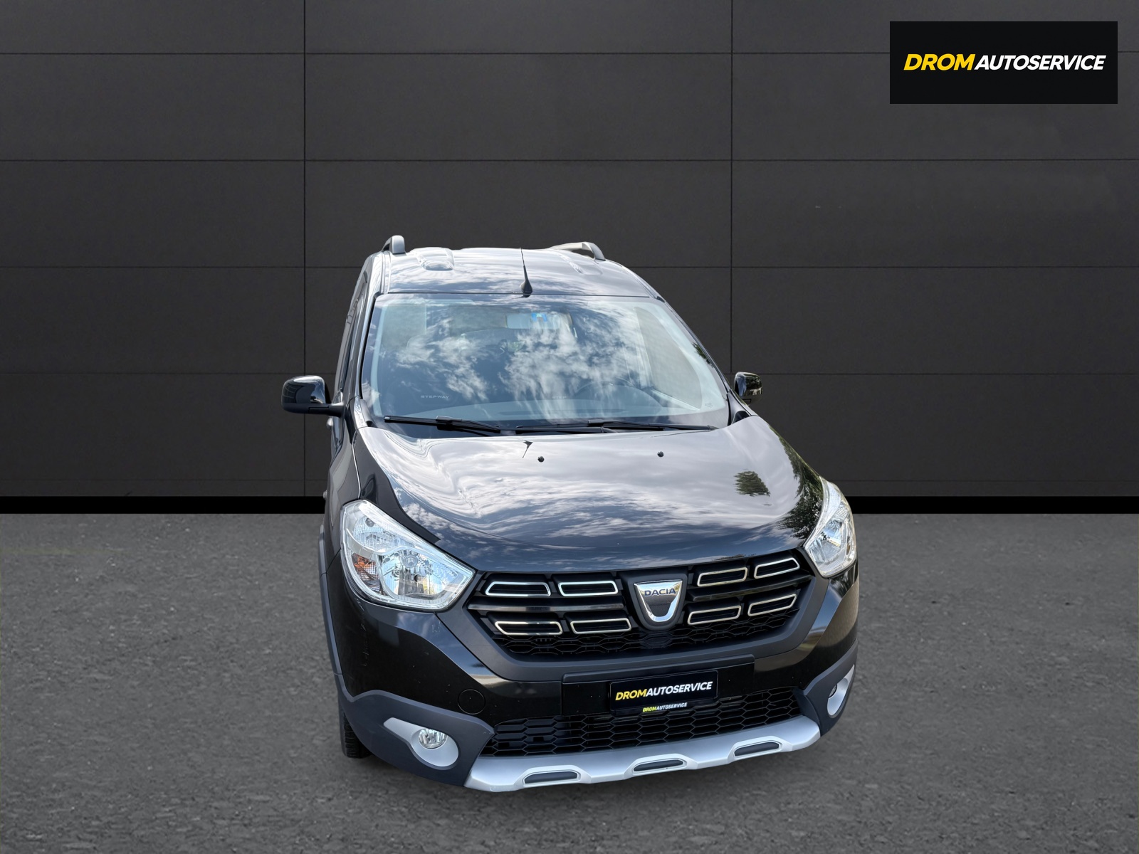 DACIA Dokker 1.2 T Stepway Unlimited 2-showroom-element-1