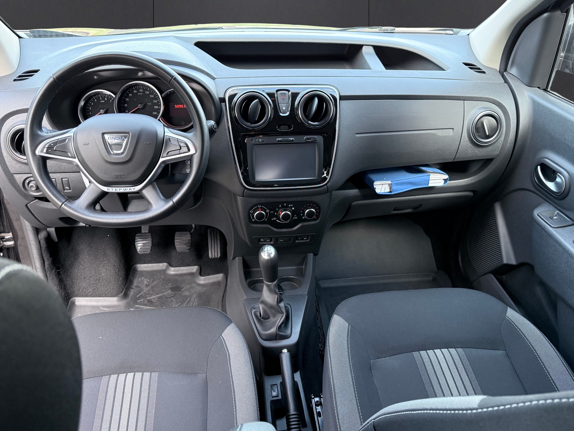 DACIA Dokker 1.2 T Stepway Unlimited 2-image-25