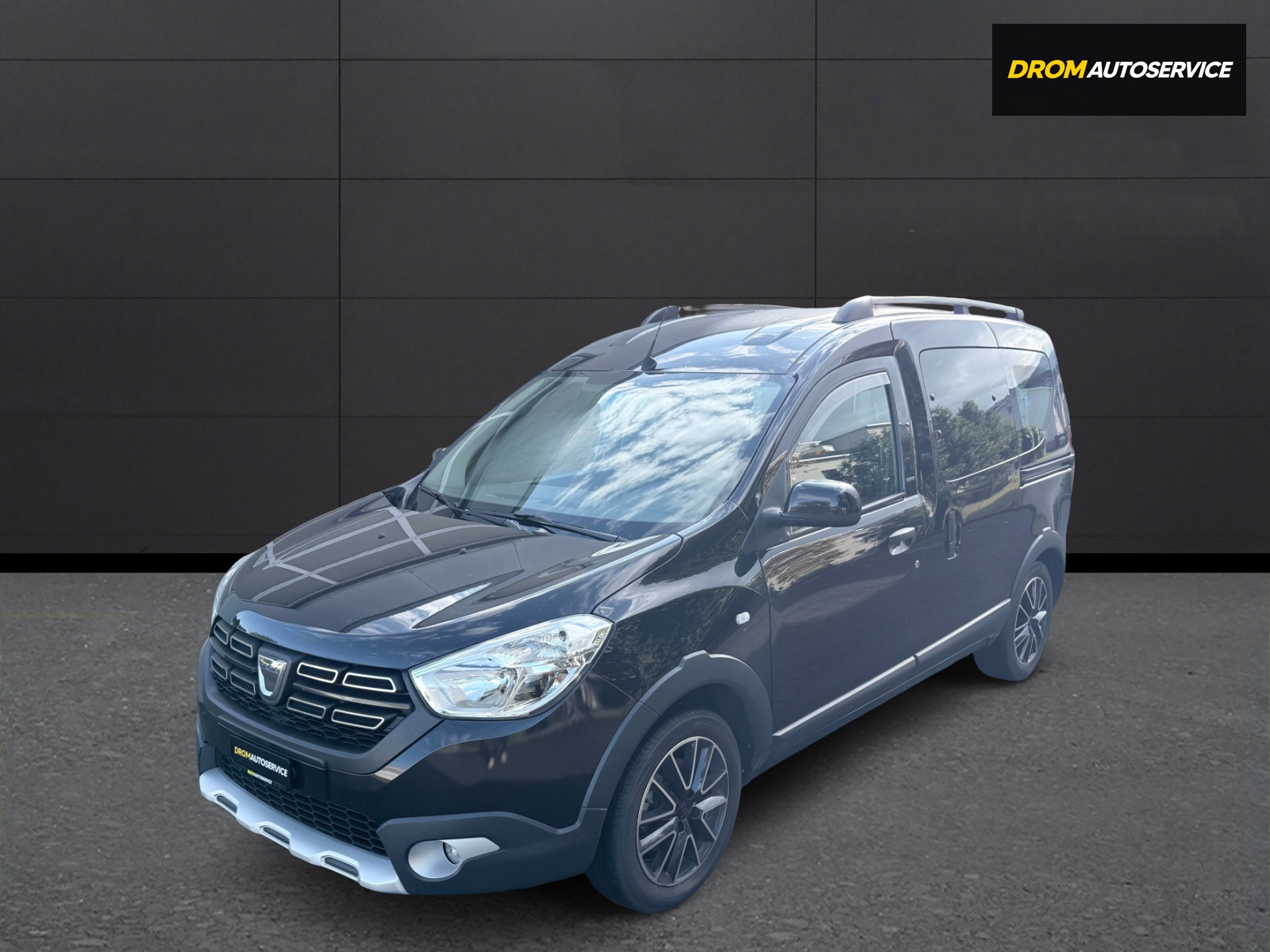 DACIA Dokker 1.2 T Stepway Unlimited 2-showroom-element-2