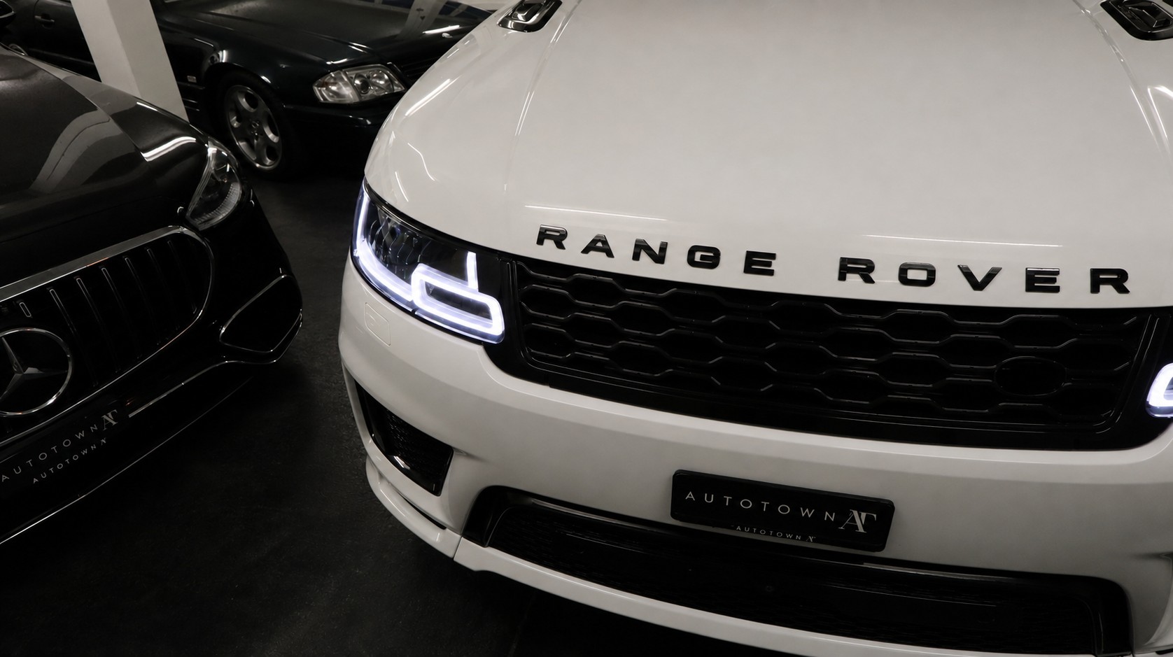 LAND ROVER RANGE ROVER SPORT-image-21