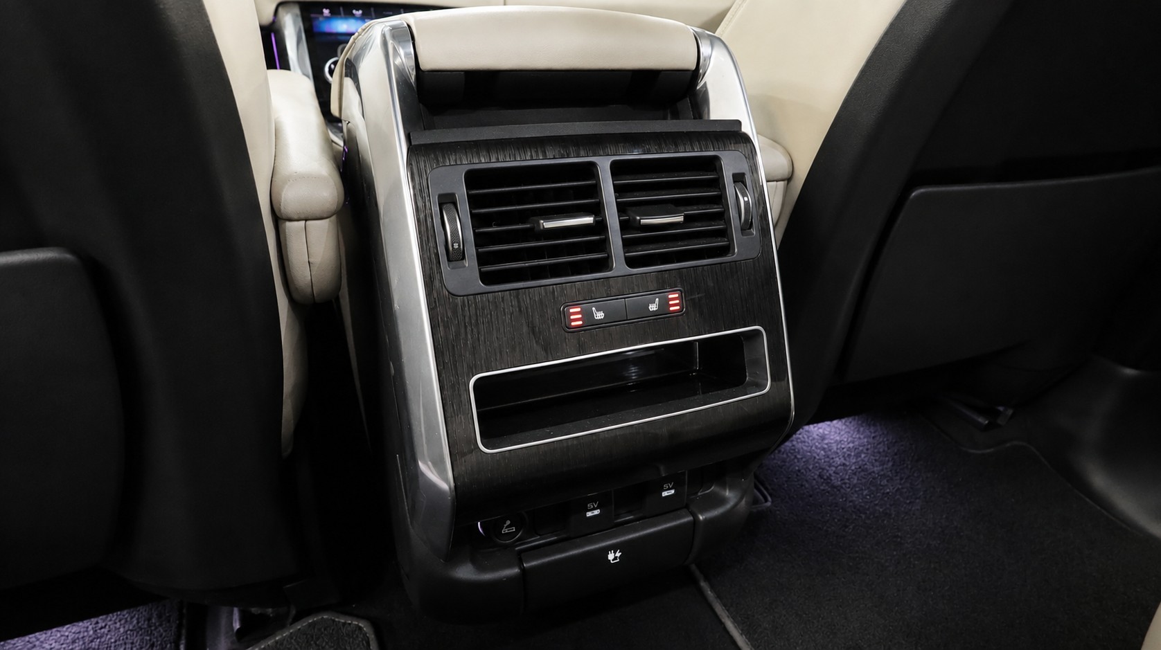 LAND ROVER RANGE ROVER SPORT-image-19