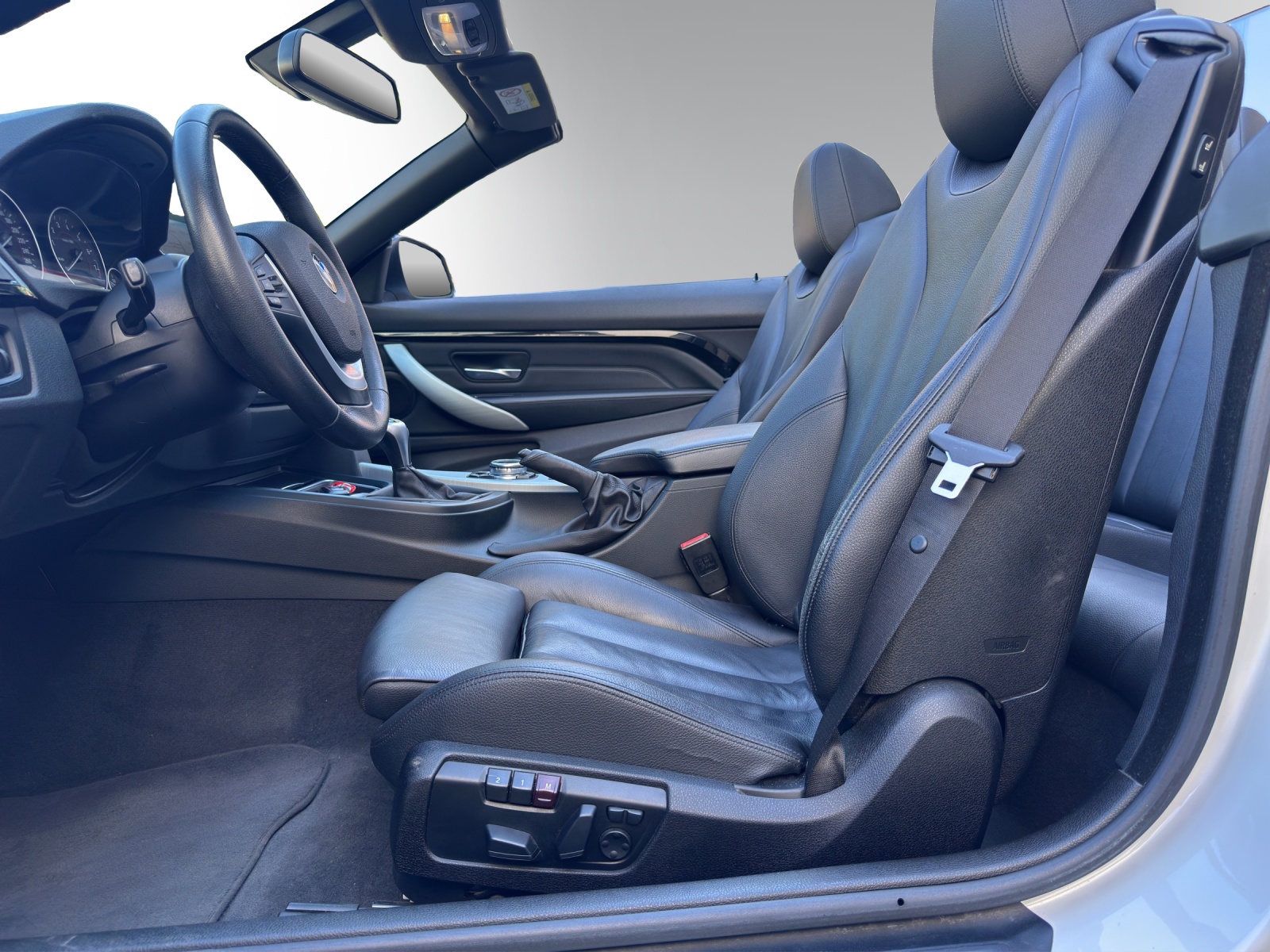 BMW 428i Cabriolet Sport Line-image-9