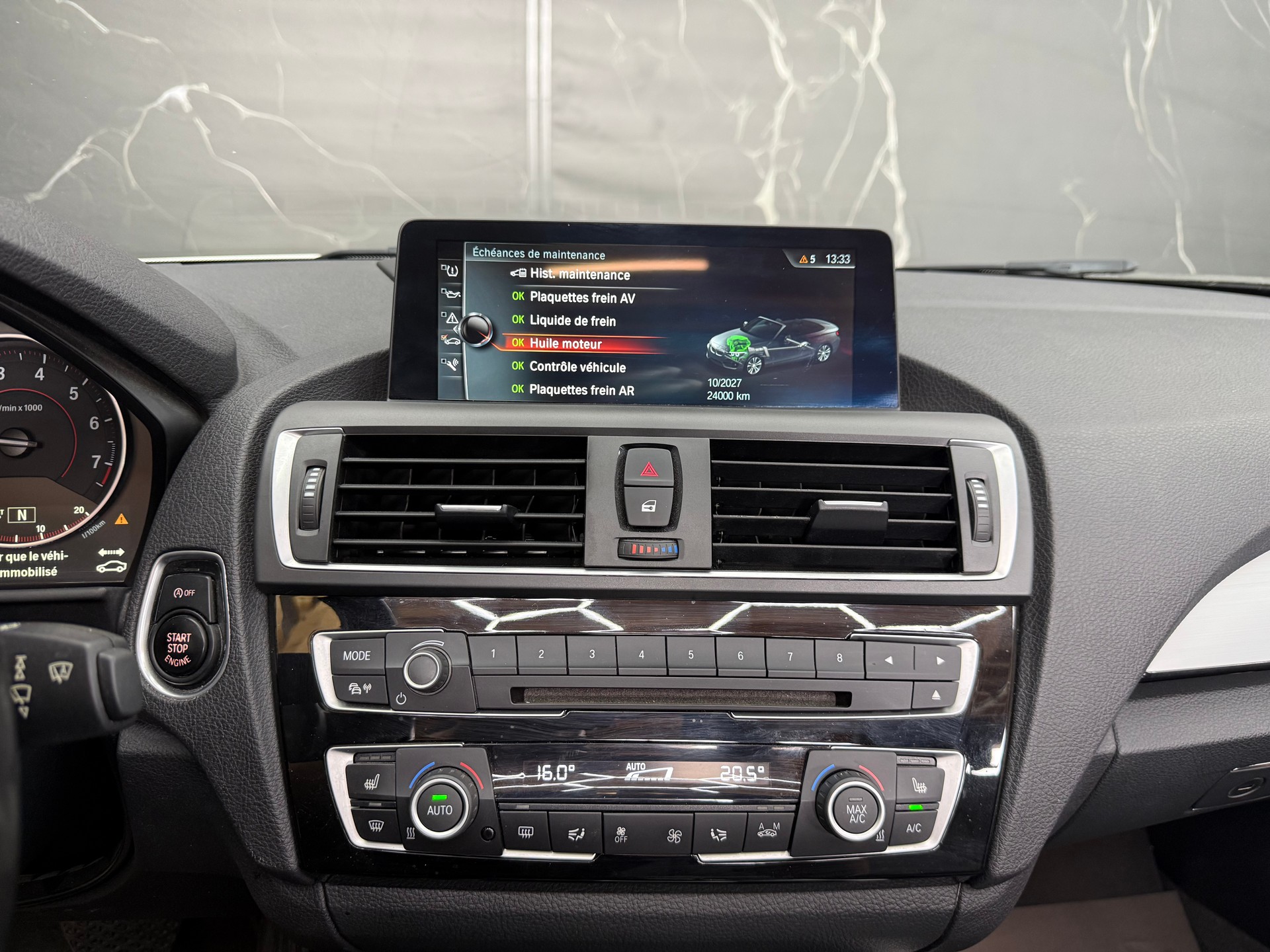 BMW M240i xDrive Steptronic-image-9