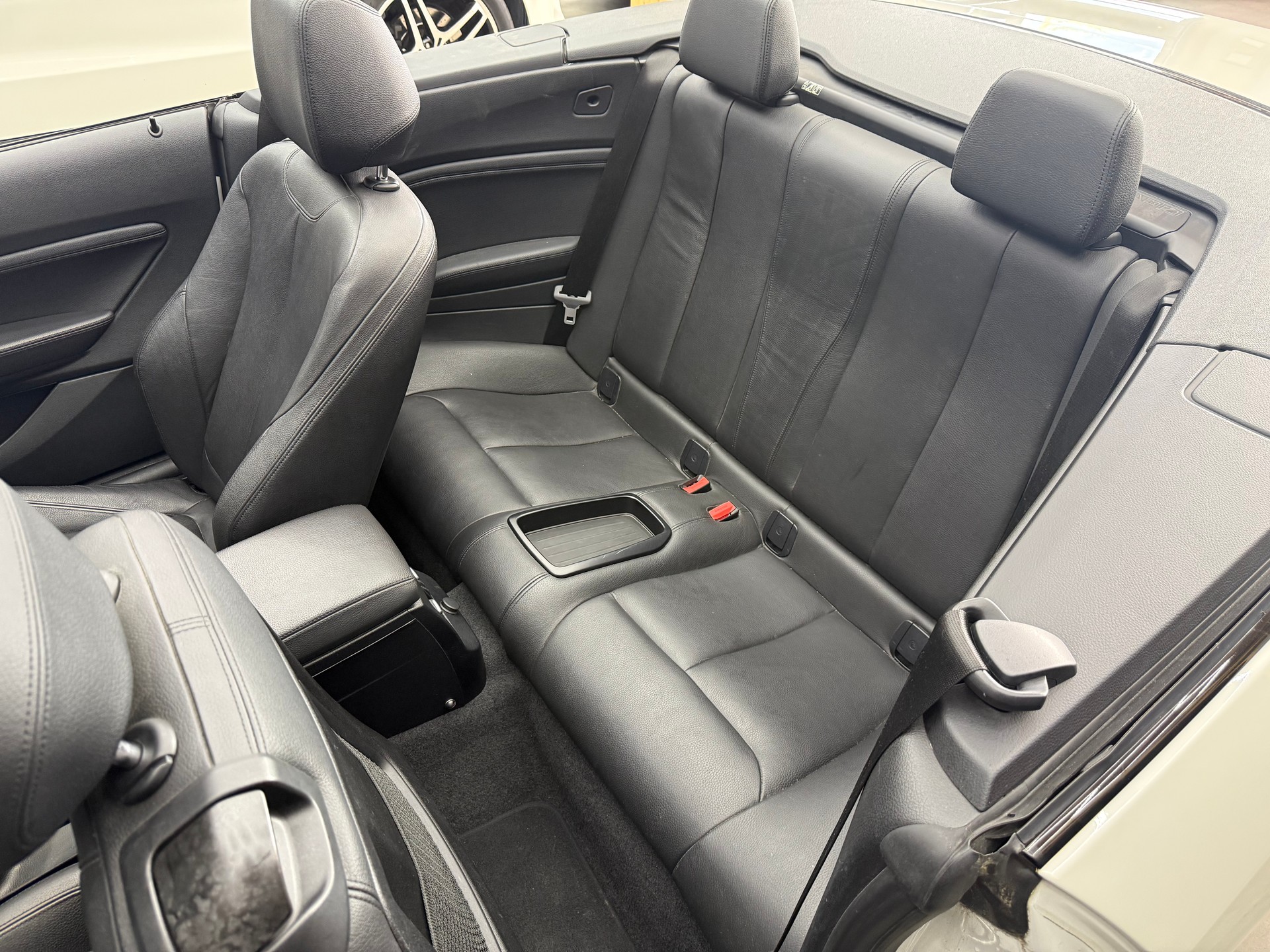 BMW M240i xDrive Steptronic-image-7