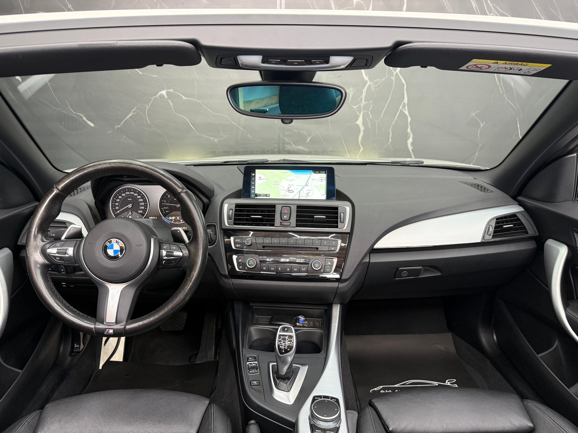 BMW M240i xDrive Steptronic-image-8