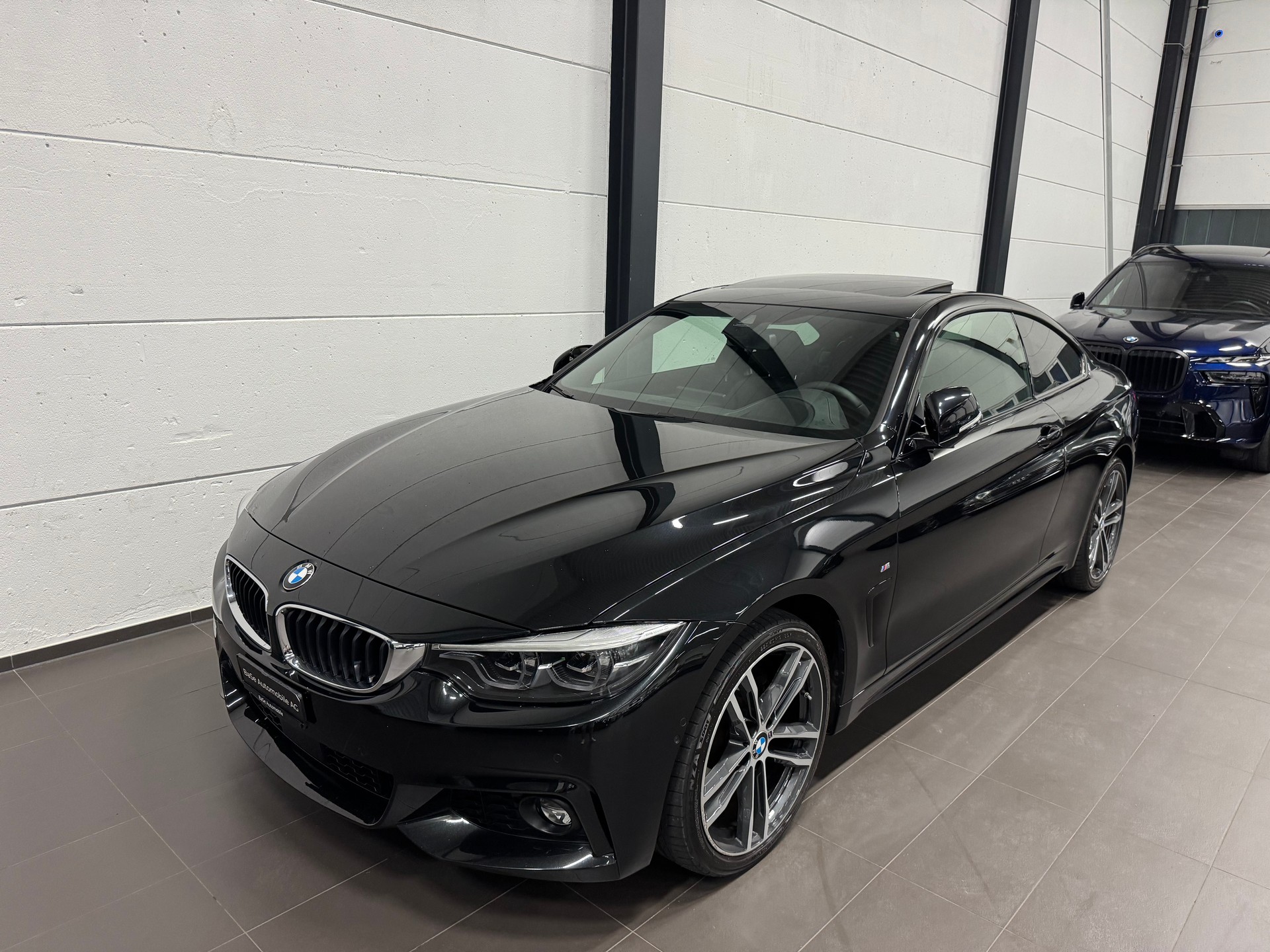 BMW 430d Coupé xDrive M Sport Steptronic-image-2