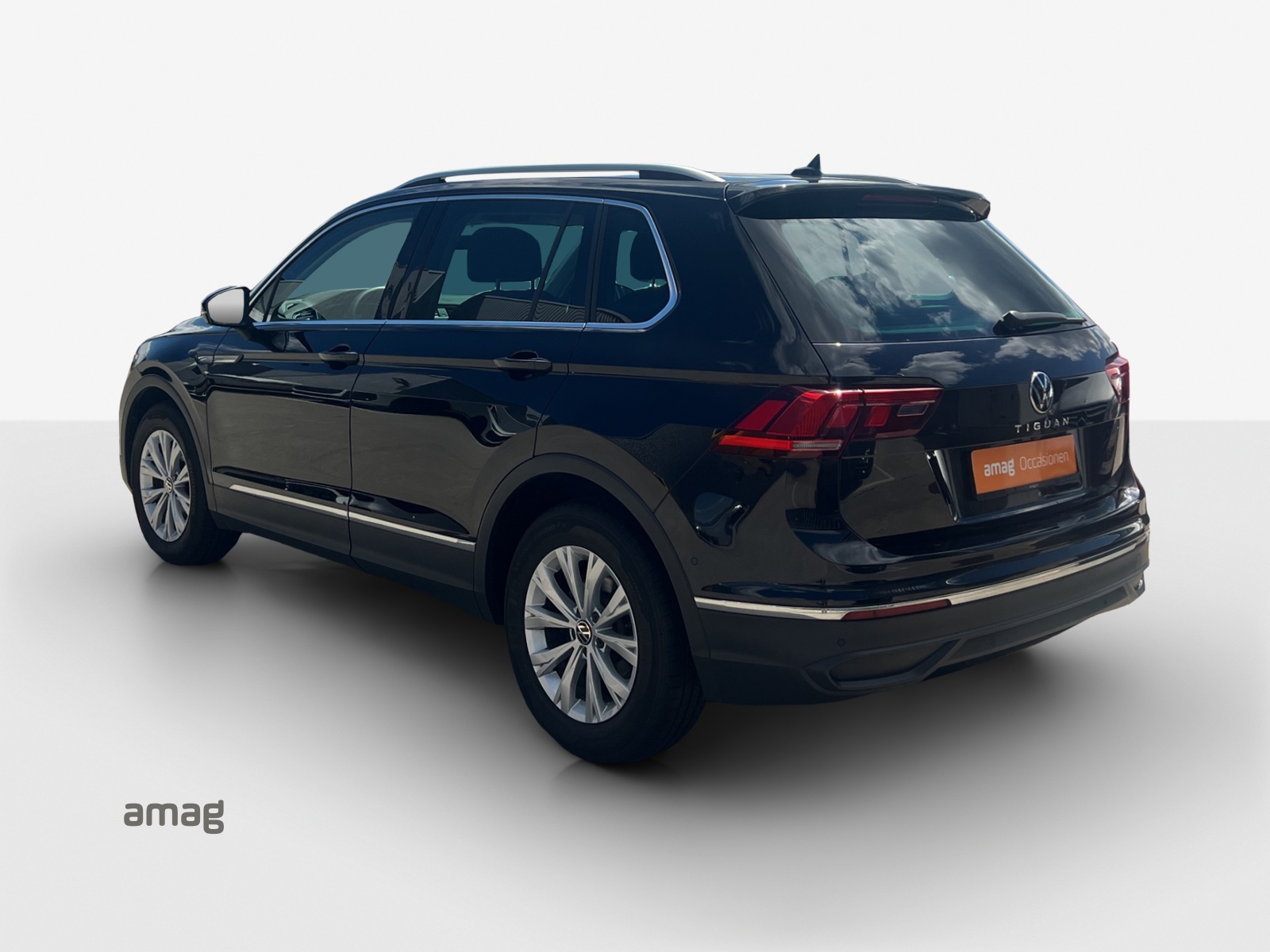 VW Tiguan 1.5TSI Evo Life DSG-image-2
