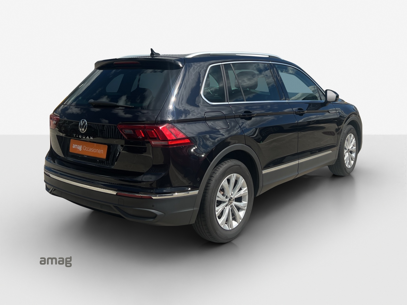 VW Tiguan 1.5TSI Evo Life DSG-image-4