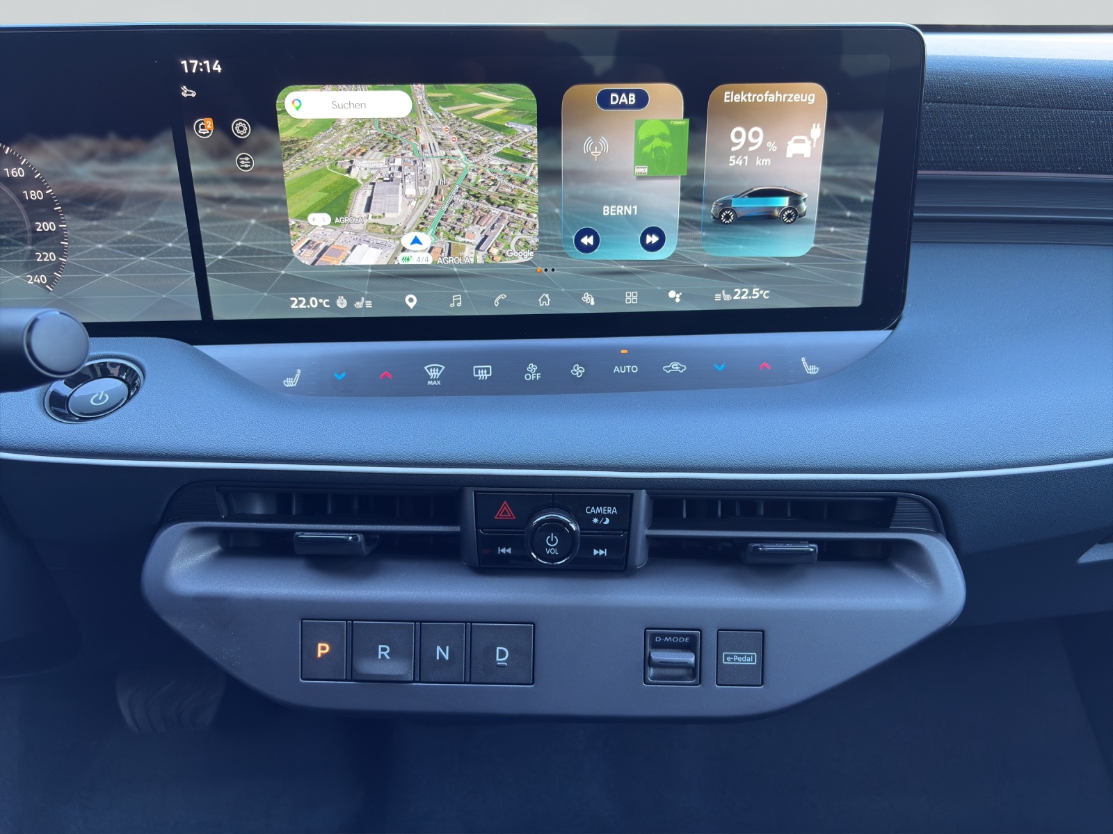 NISSAN Leaf 75 kWh Evolve-image-14