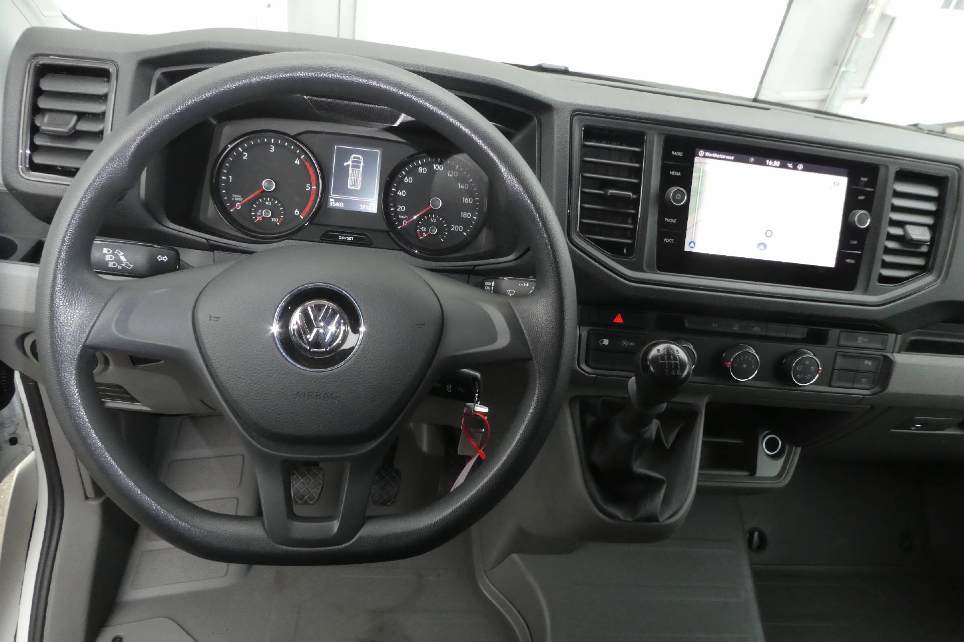 VW Crafter 35 Kaw. 3640 2.0 TDI 140 L3*140PS*Navi*Rückfahrkamera*-image-12