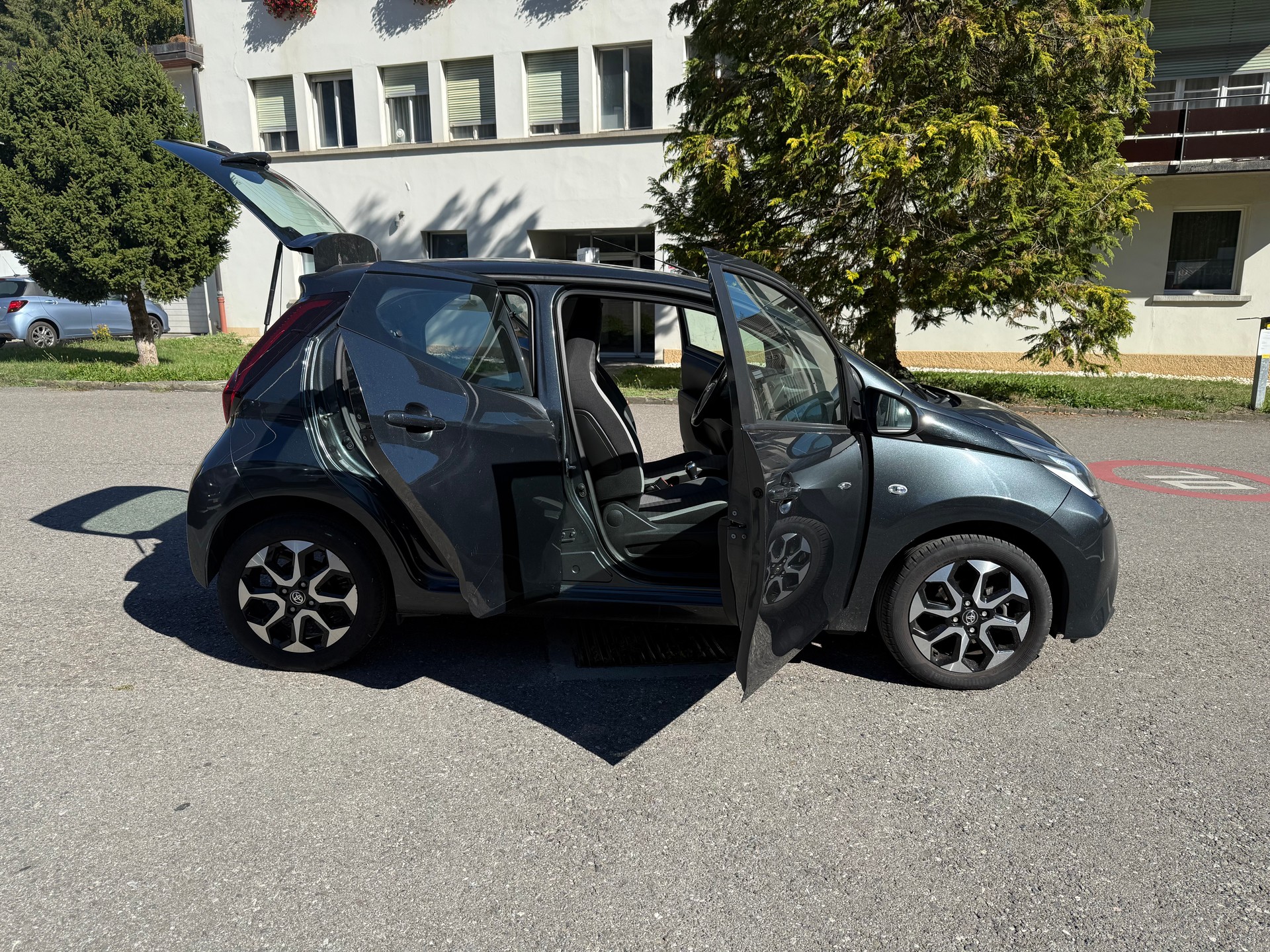 TOYOTA Aygo 1.0 VVT-i x-play X-shift-image-20