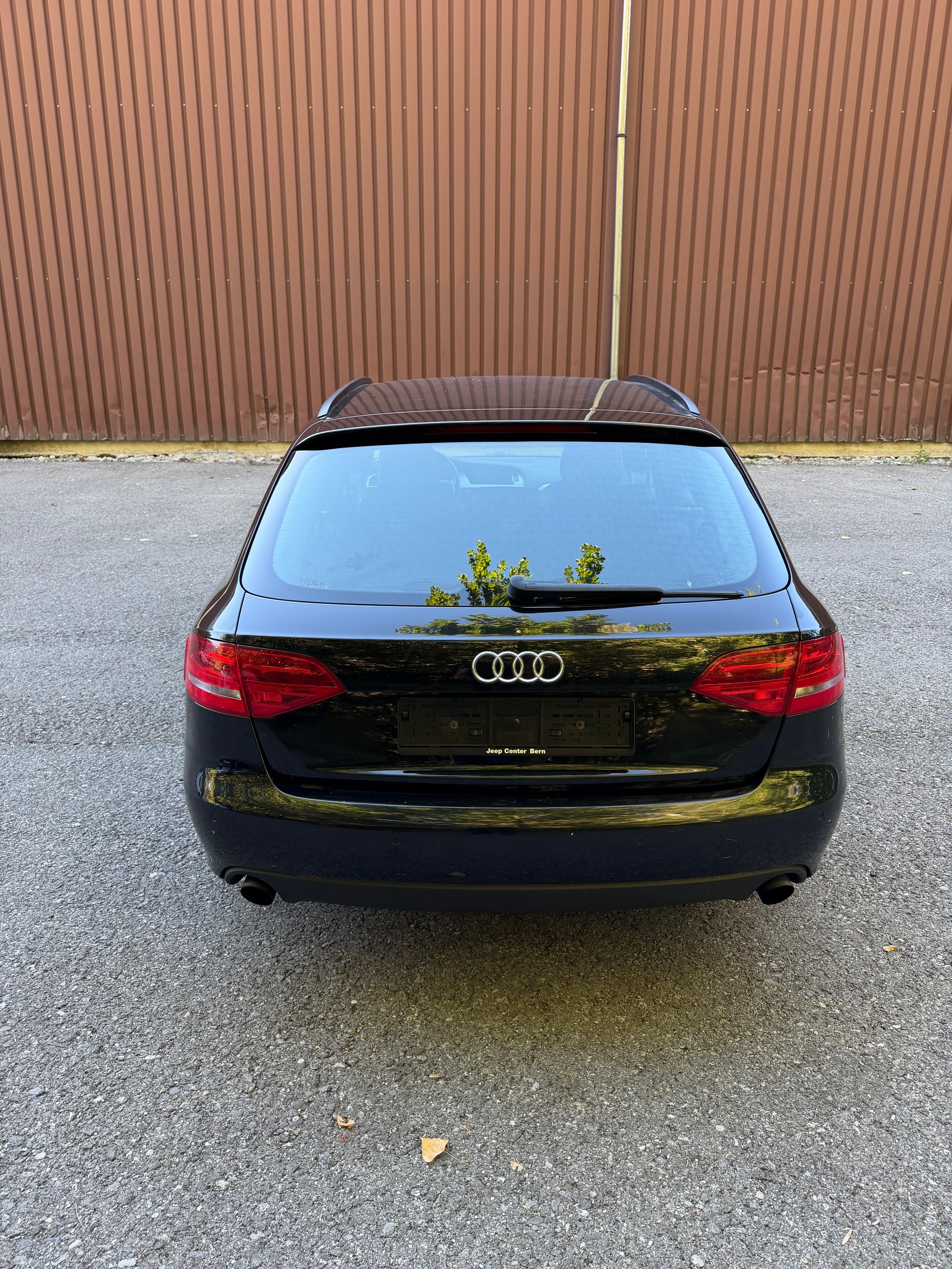 AUDI A4 Avant 2.0 TFSI multitronic-image-2