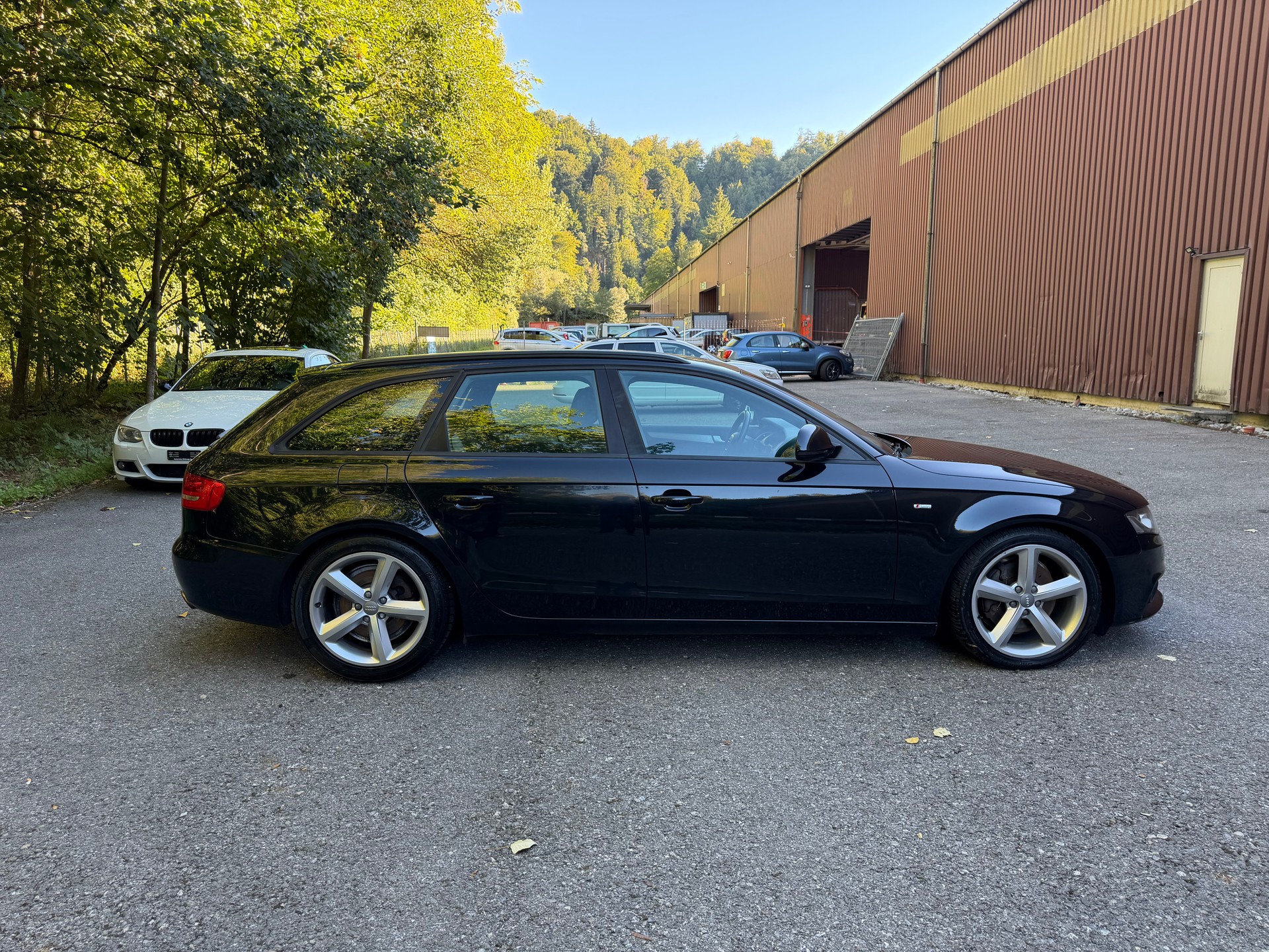 AUDI A4 Avant 2.0 TFSI multitronic-image-1