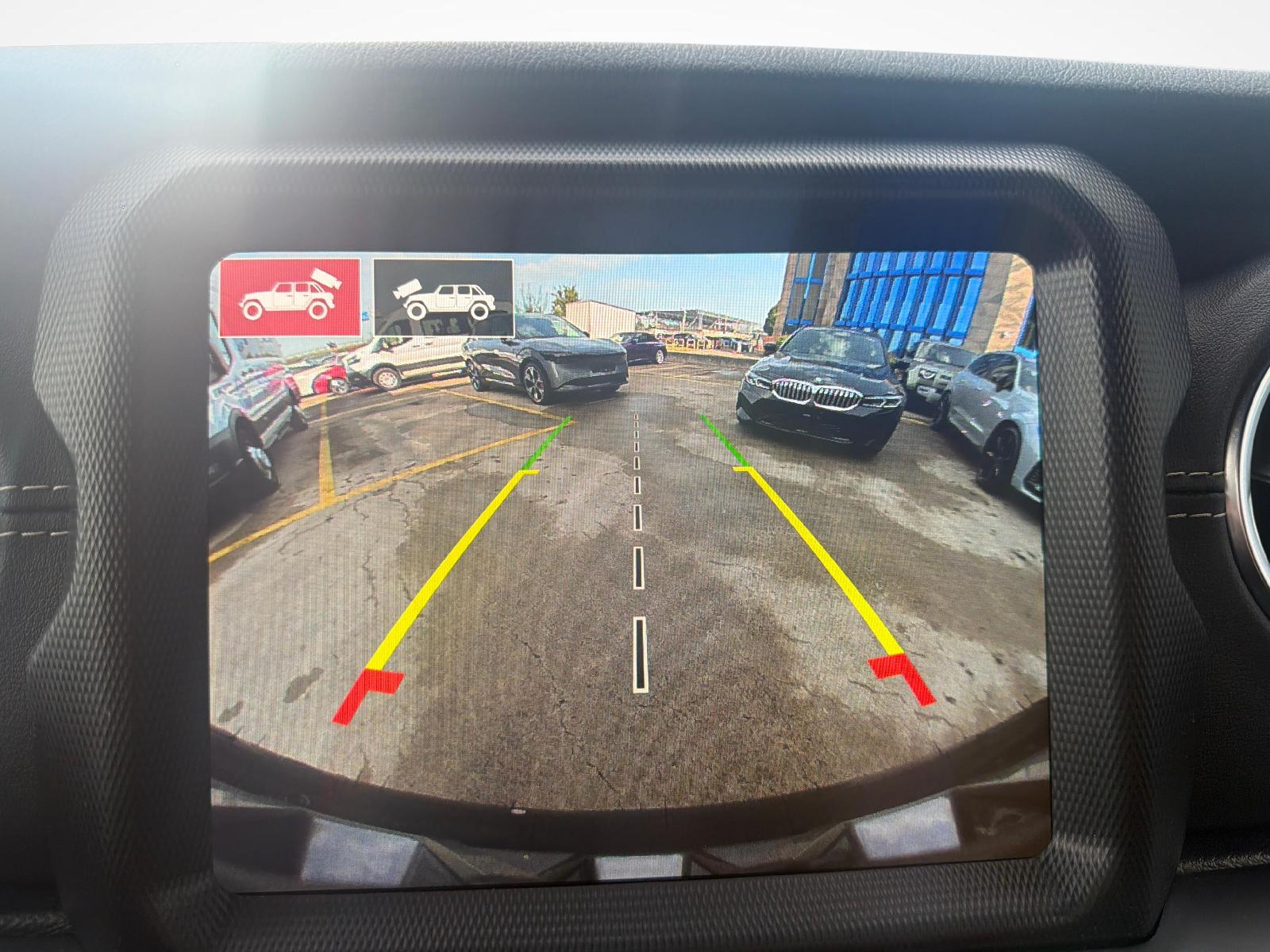JEEP Wrangler 2.0 Turbo Sahara Unlimited 4xe-image-13