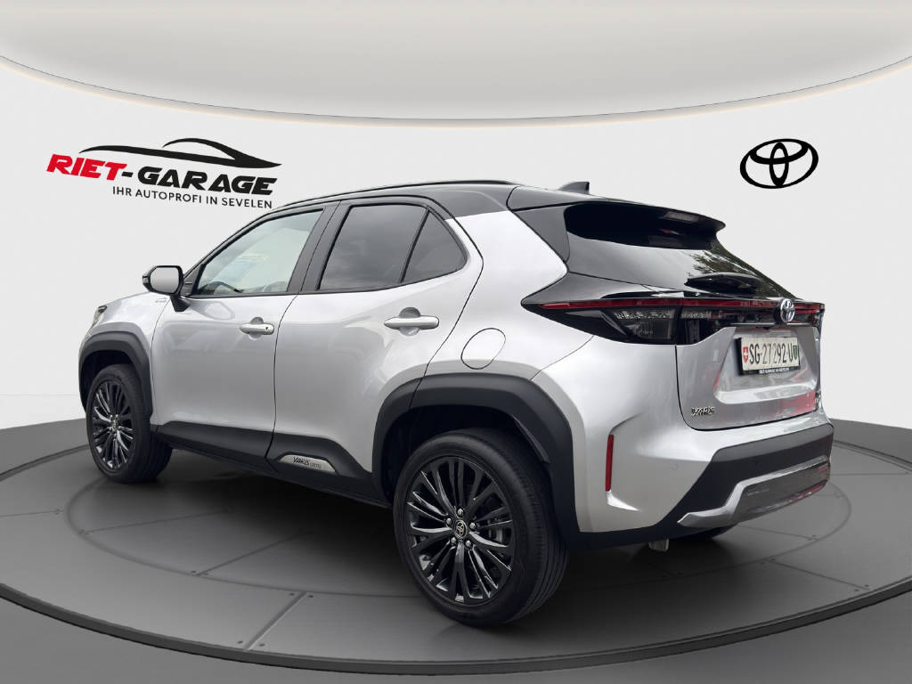 TOYOTA Yaris Cross 1.5 VVT-i HSD Adventure AWD-i-image-2