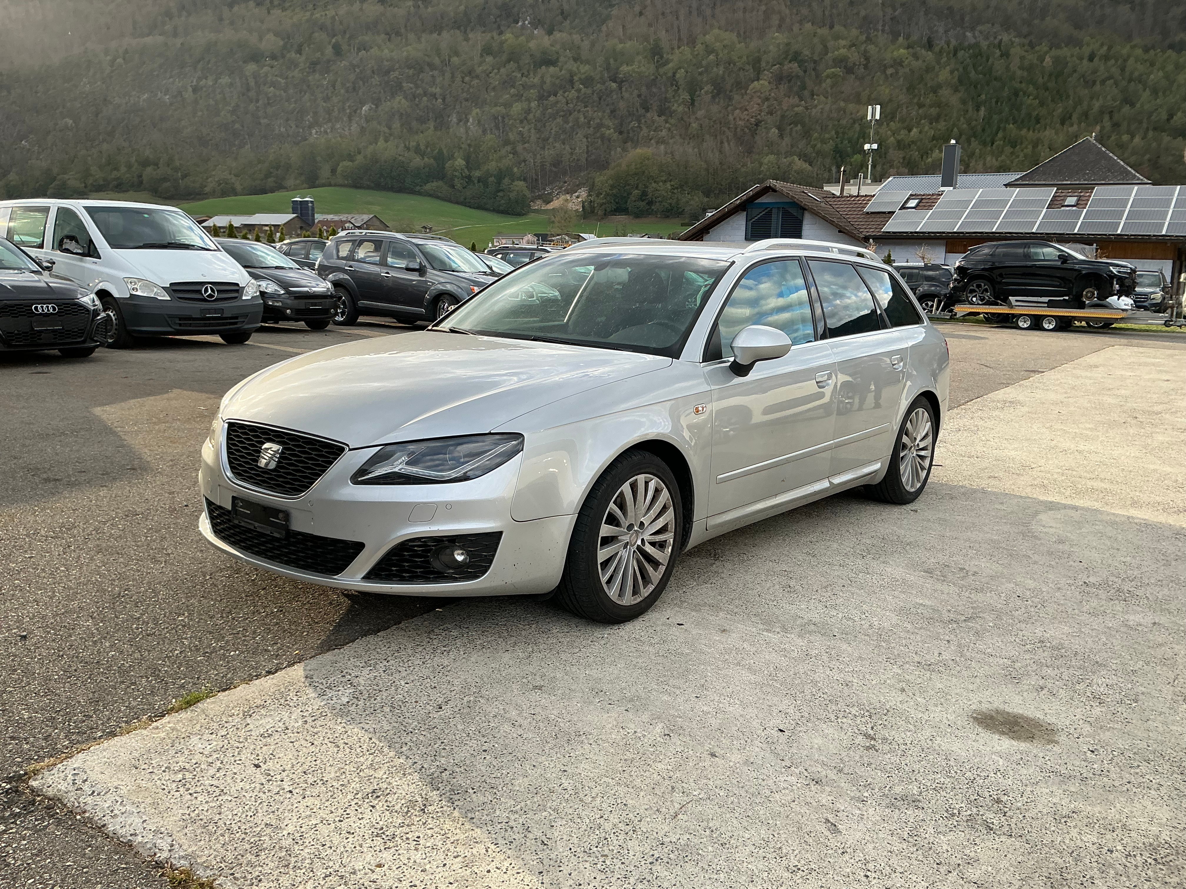 SEAT Exeo ST 2.0 TDI Reference multitronic — slika 1