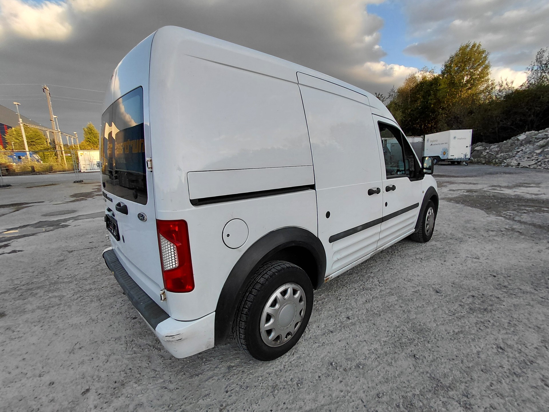 FORD Transit Connect Van T230 1.8 TDCi L Trend-image-5