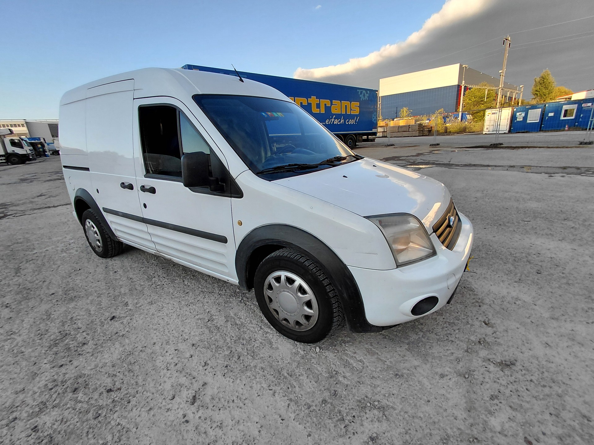 FORD Transit Connect Van T230 1.8 TDCi L Trend-image-2