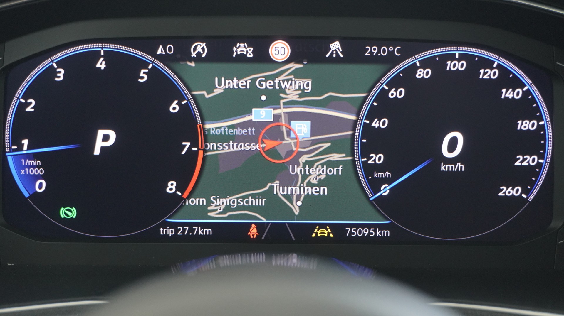 VW T-Roc 2.0 TSI Sport DSG 4Motion-image-2