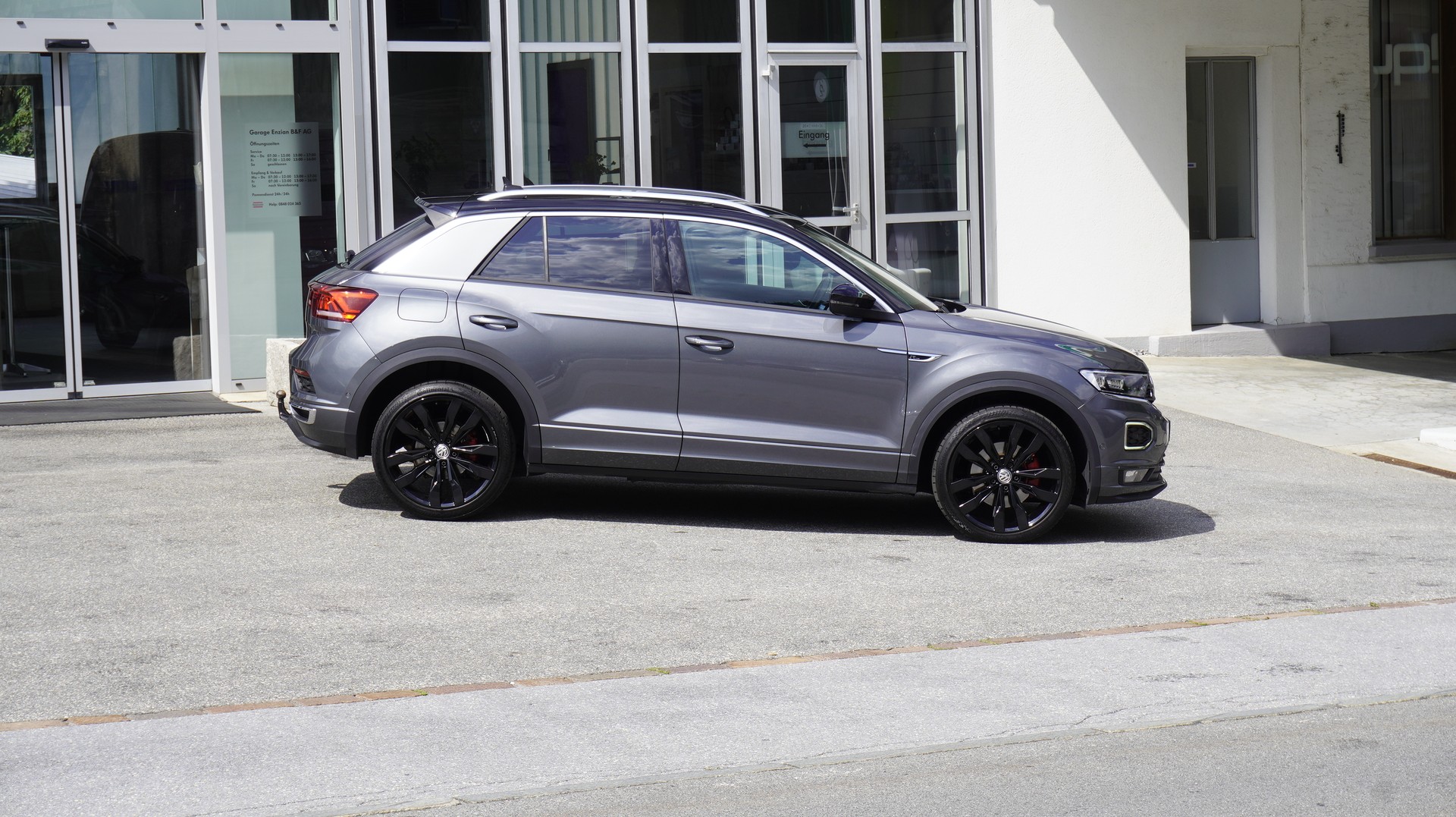 VW T-Roc 2.0 TSI Sport DSG 4Motion-image-6