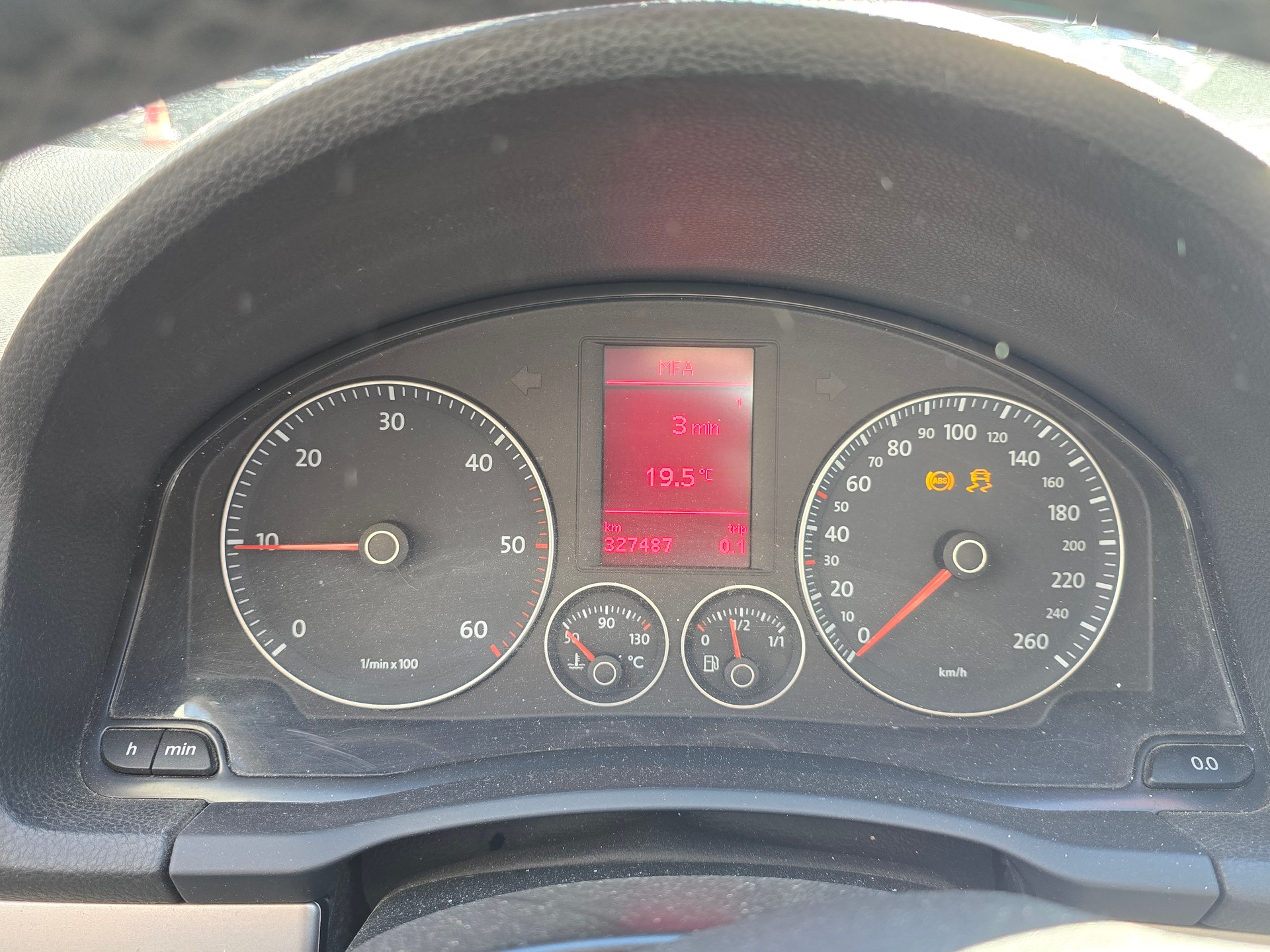 VW Golf 2.0 TDI Comfortline 4Motion-image-10