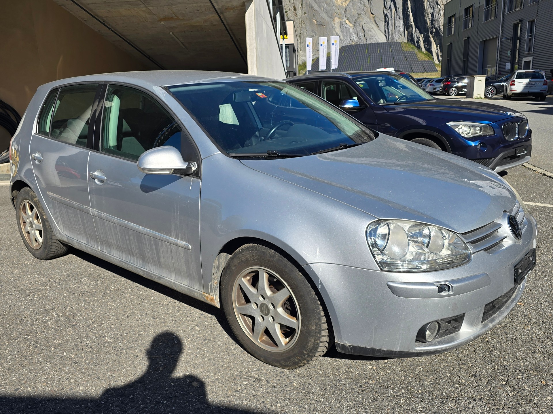 VW Golf 2.0 TDI Comfortline 4Motion-image-4