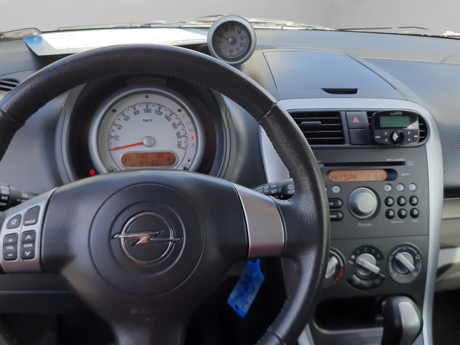 OPEL Agila 1.2 Enjoy Automatic-image-8