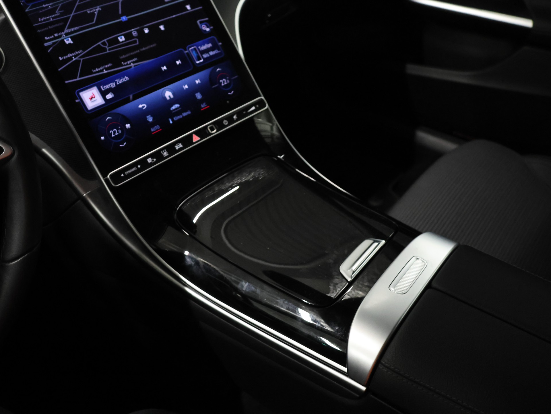 MERCEDES-BENZ C 220 d T Avantgarde *360-KAMERA*-image-23
