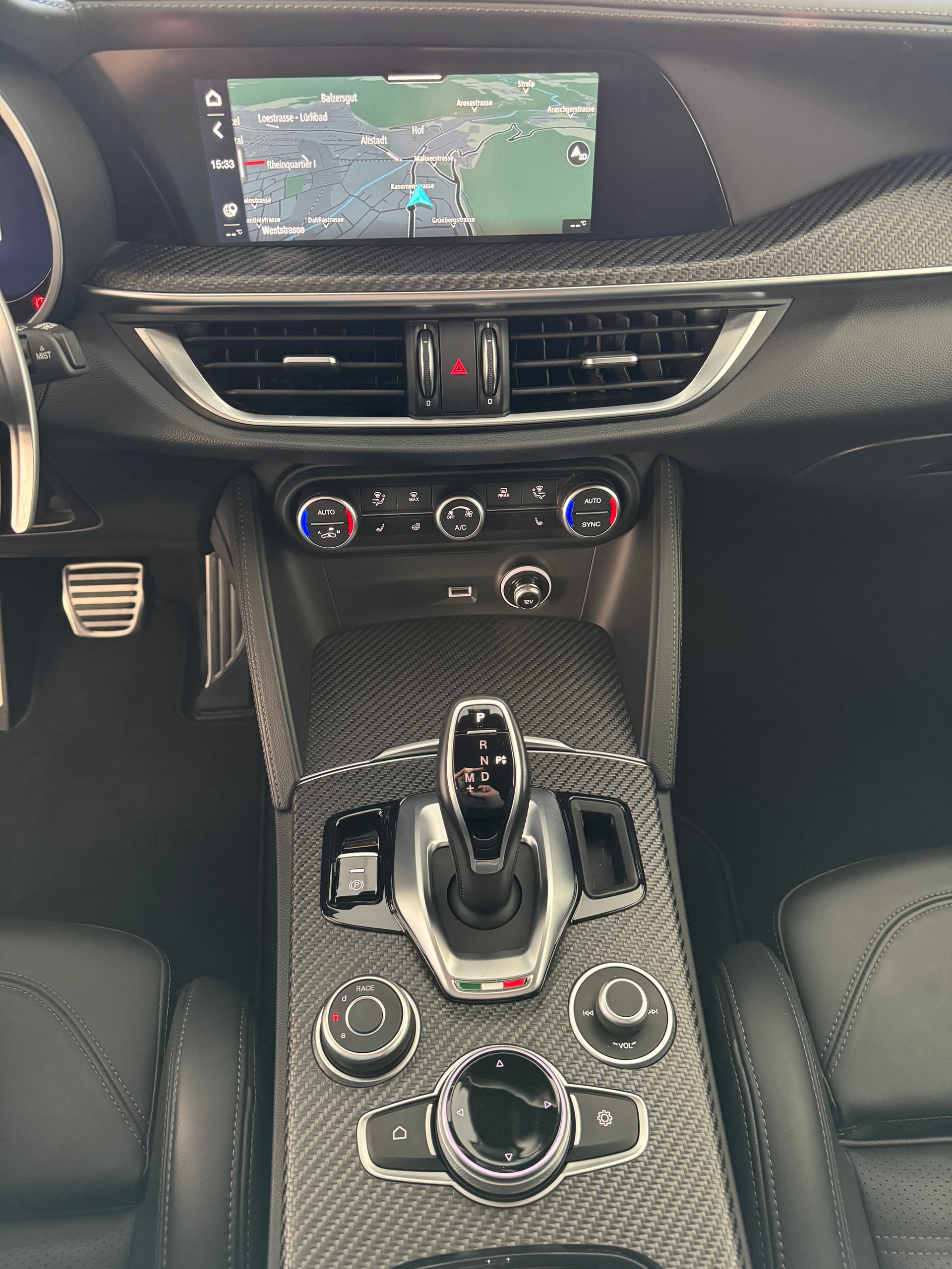 ALFA ROMEO Stelvio 2.9 V6 Quadrifoglio Q4 AT8-image-13