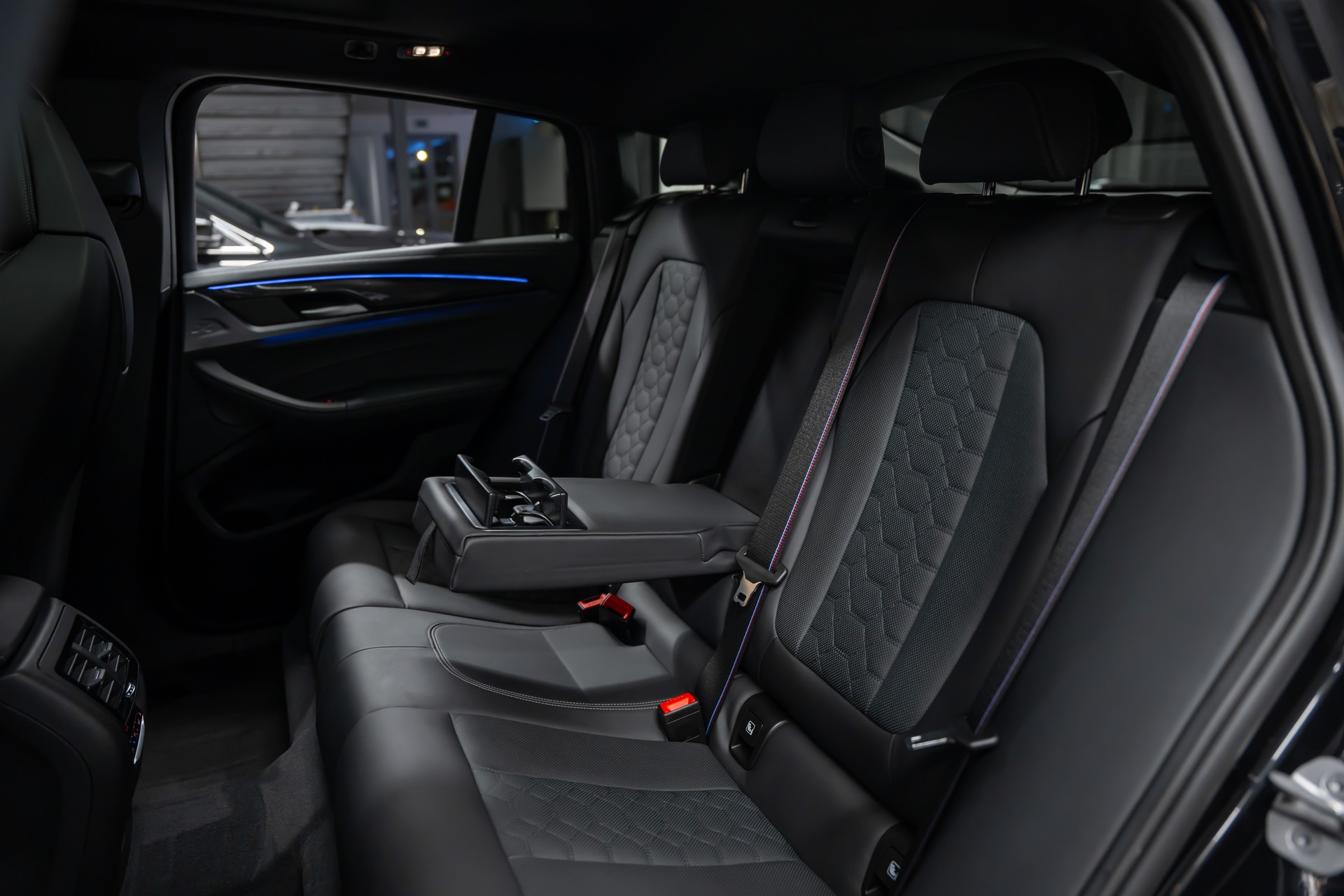 BMW X4M xDrive M Competition Steptronic *Facelift*M-Performance*Carbon*Panorama*-image-17