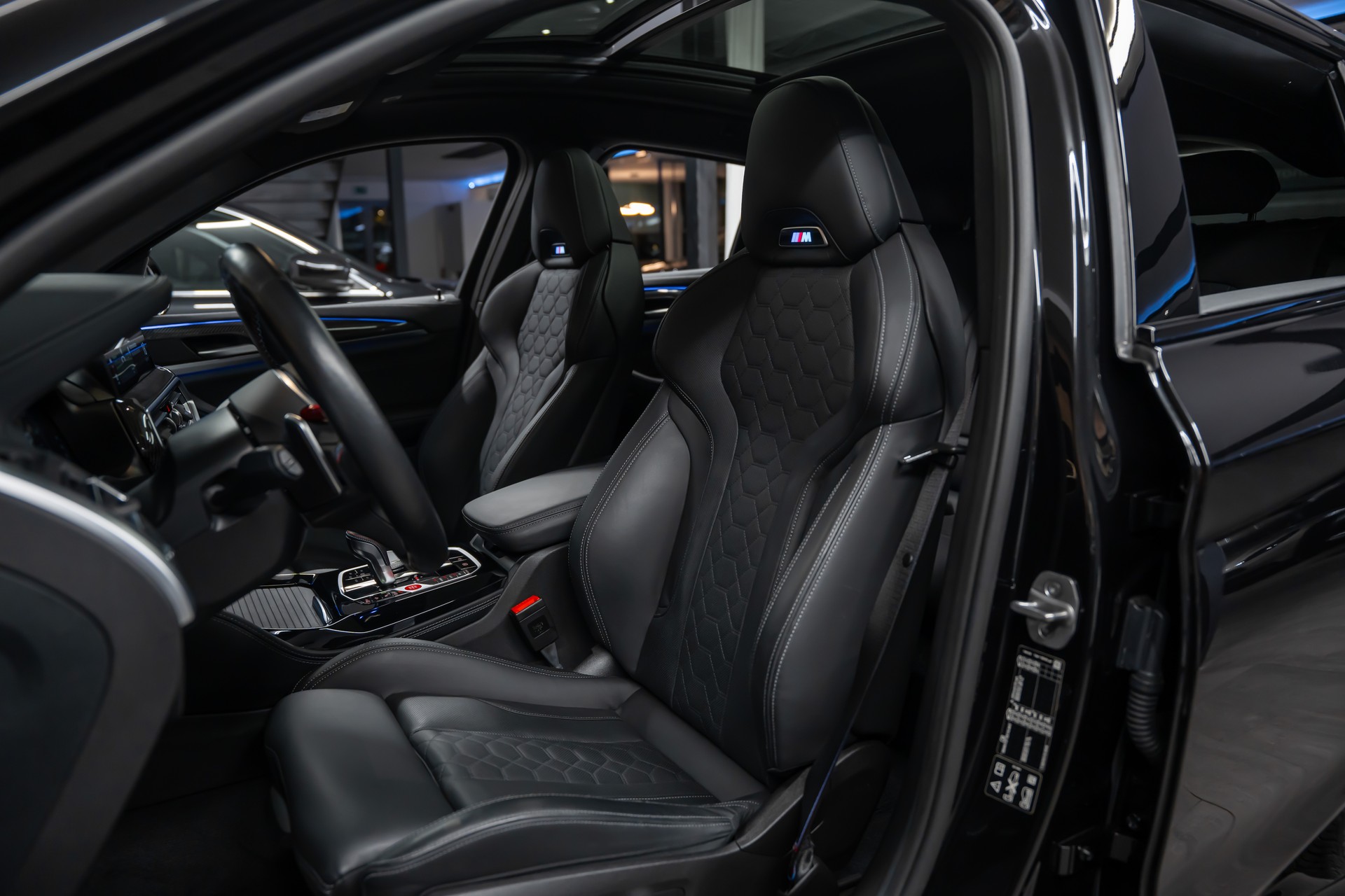 BMW X4M xDrive M Competition Steptronic *Facelift*M-Performance*Carbon*Panorama*-image-14