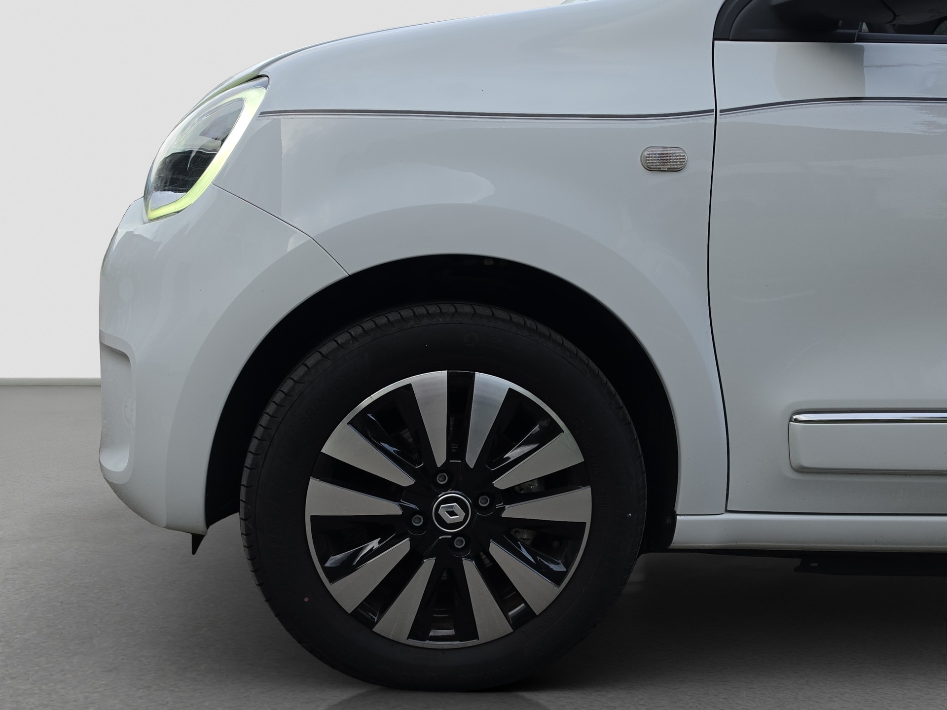 RENAULT Twingo Electric Techno-image-18