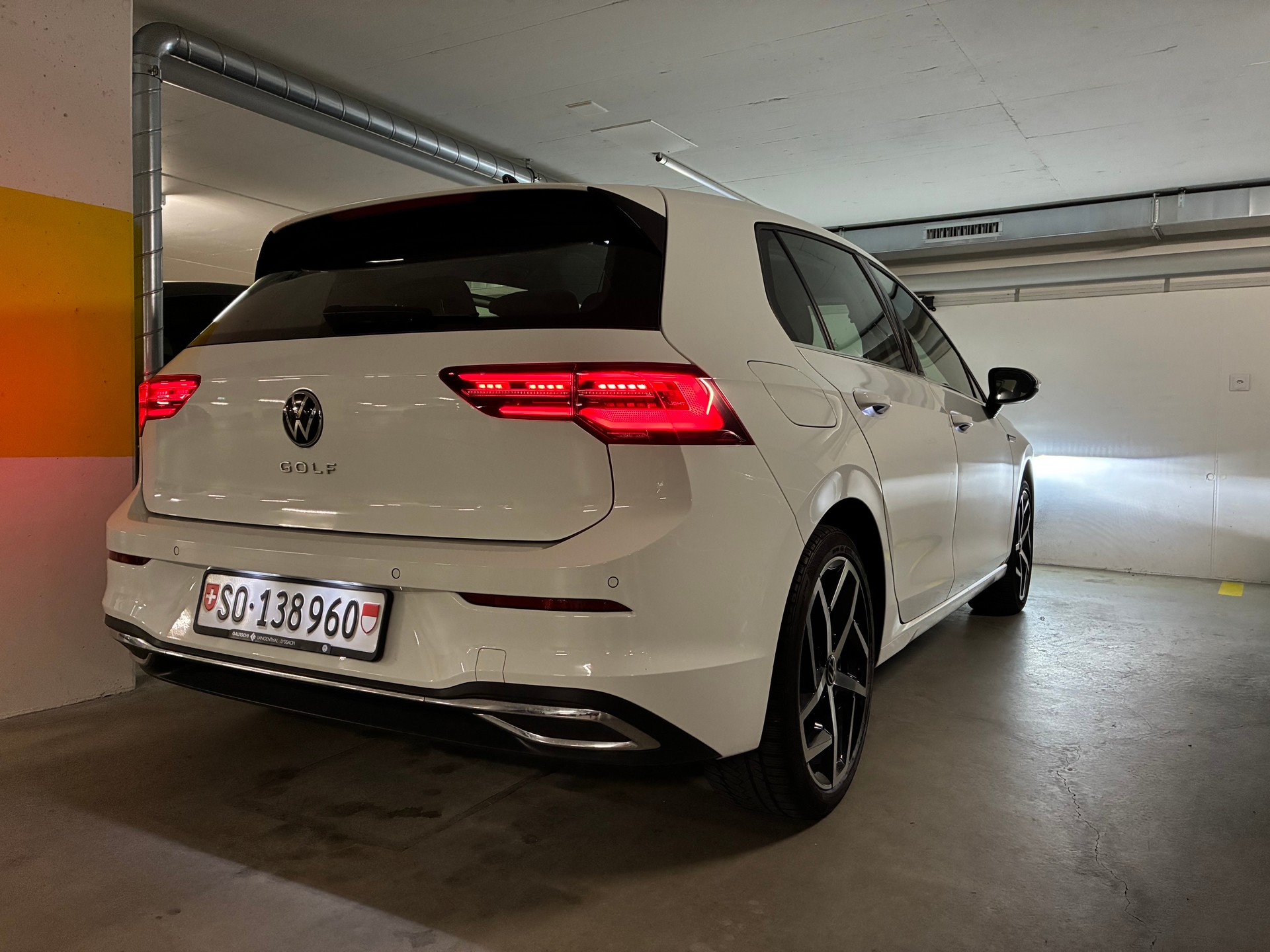 VW Golf 1.5 TSI Style-image-1