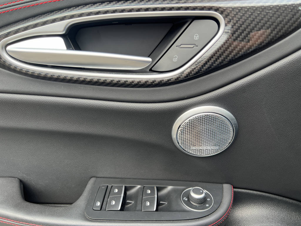 ALFA ROMEO Giulia 2.9 V6 Quadrifoglio-image-12