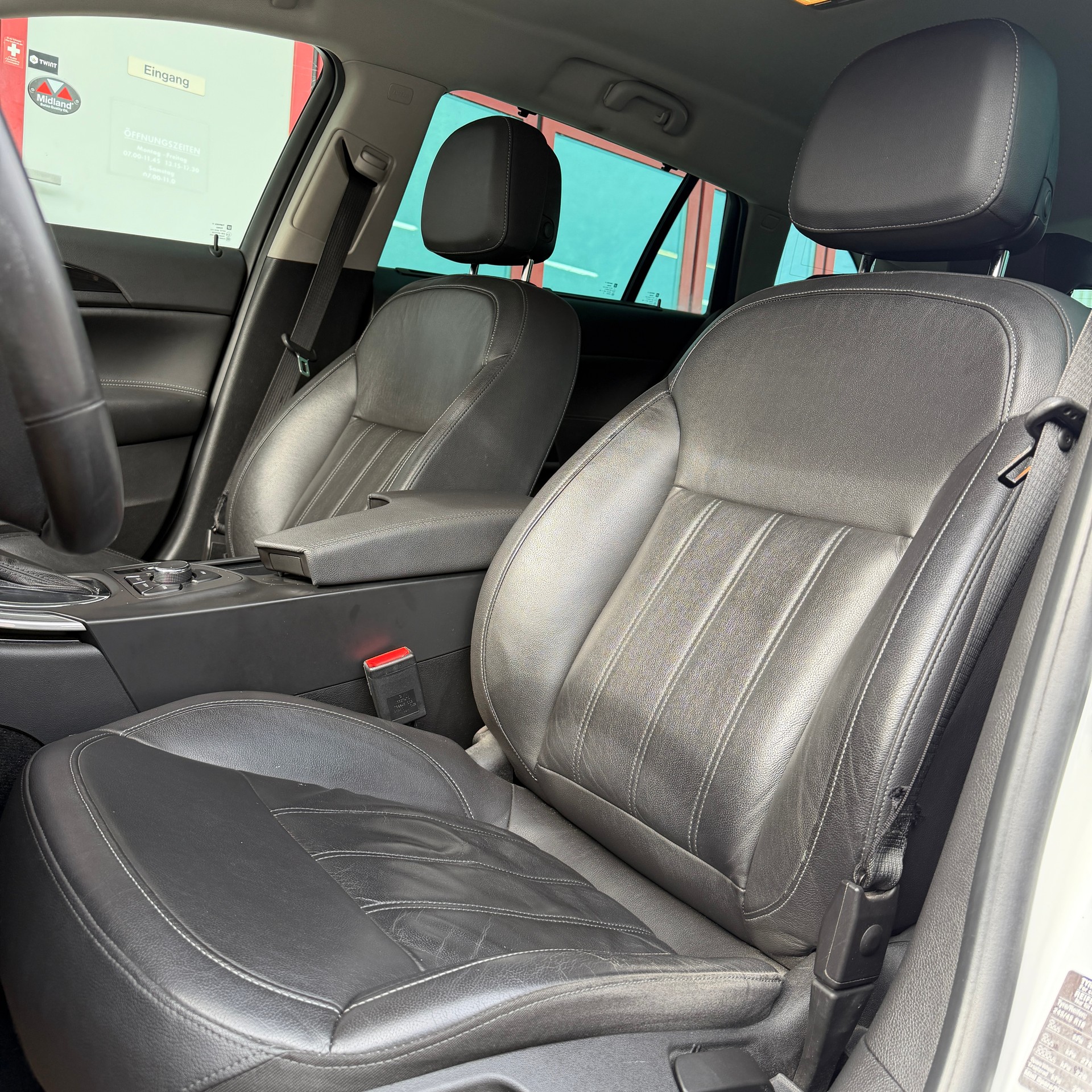 OPEL Insignia ST 2.0 CDTI Sport Edition Aut.-image-10