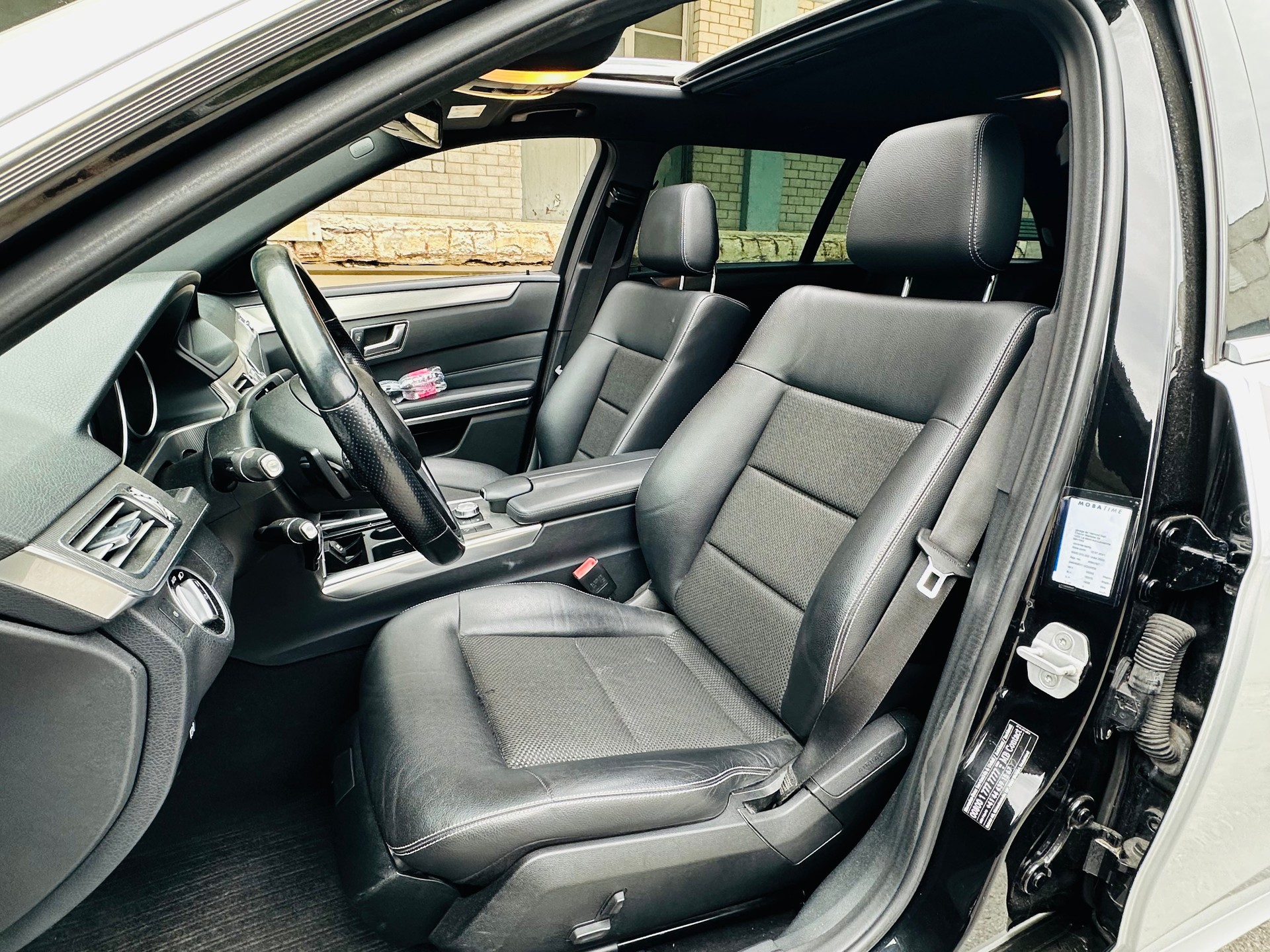 MERCEDES-BENZ E 220 CDI 7G-Tronic-image-9