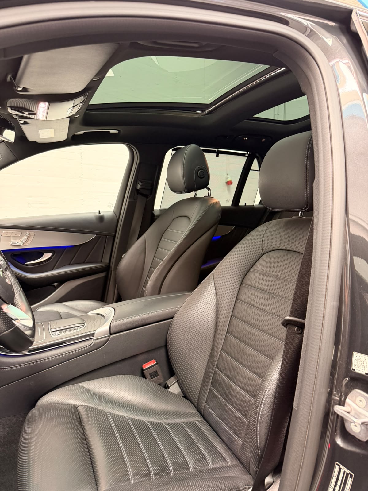 MERCEDES-BENZ GLC 300d (GLC63S Optik) Limited Grey&Black Performance 4Matic 9G-Tronic-image-11